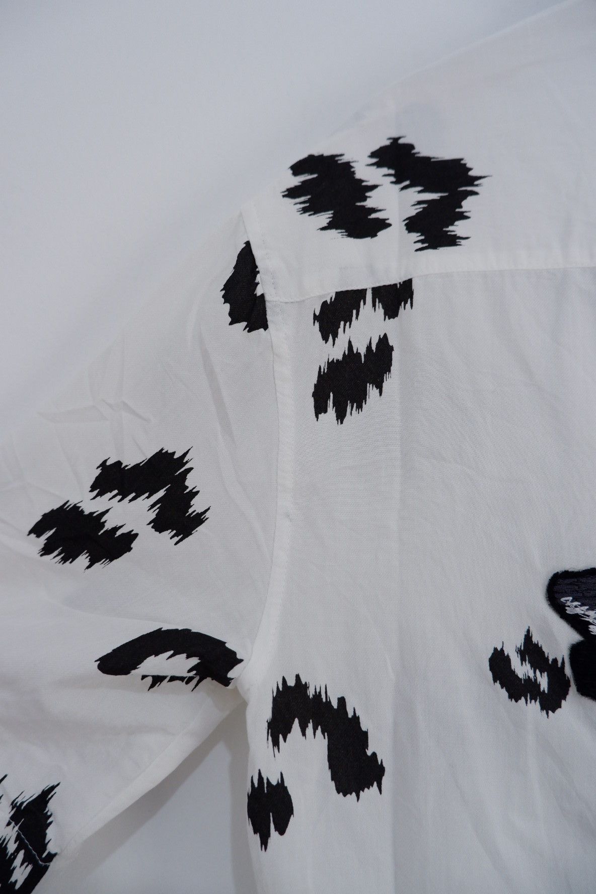 Japanese Brand Ss2017 System Homme Embroidered Panther Shirt Size US M / EU 48-50 / 2 - 4 Thumbnail