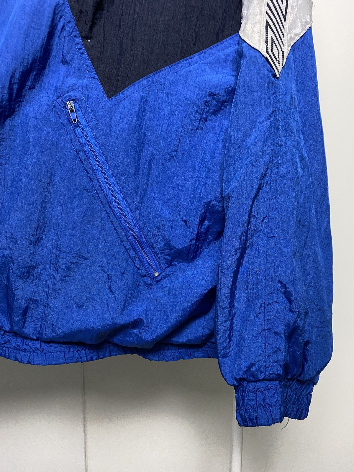 Umbro × Vintage 90s Umbro vintage blue windbreaker jacket Size US L / EU 52-54 / 3 - 6 Thumbnail
