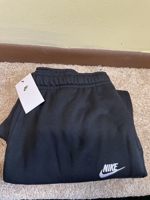 slim fit taper leg regular length nike