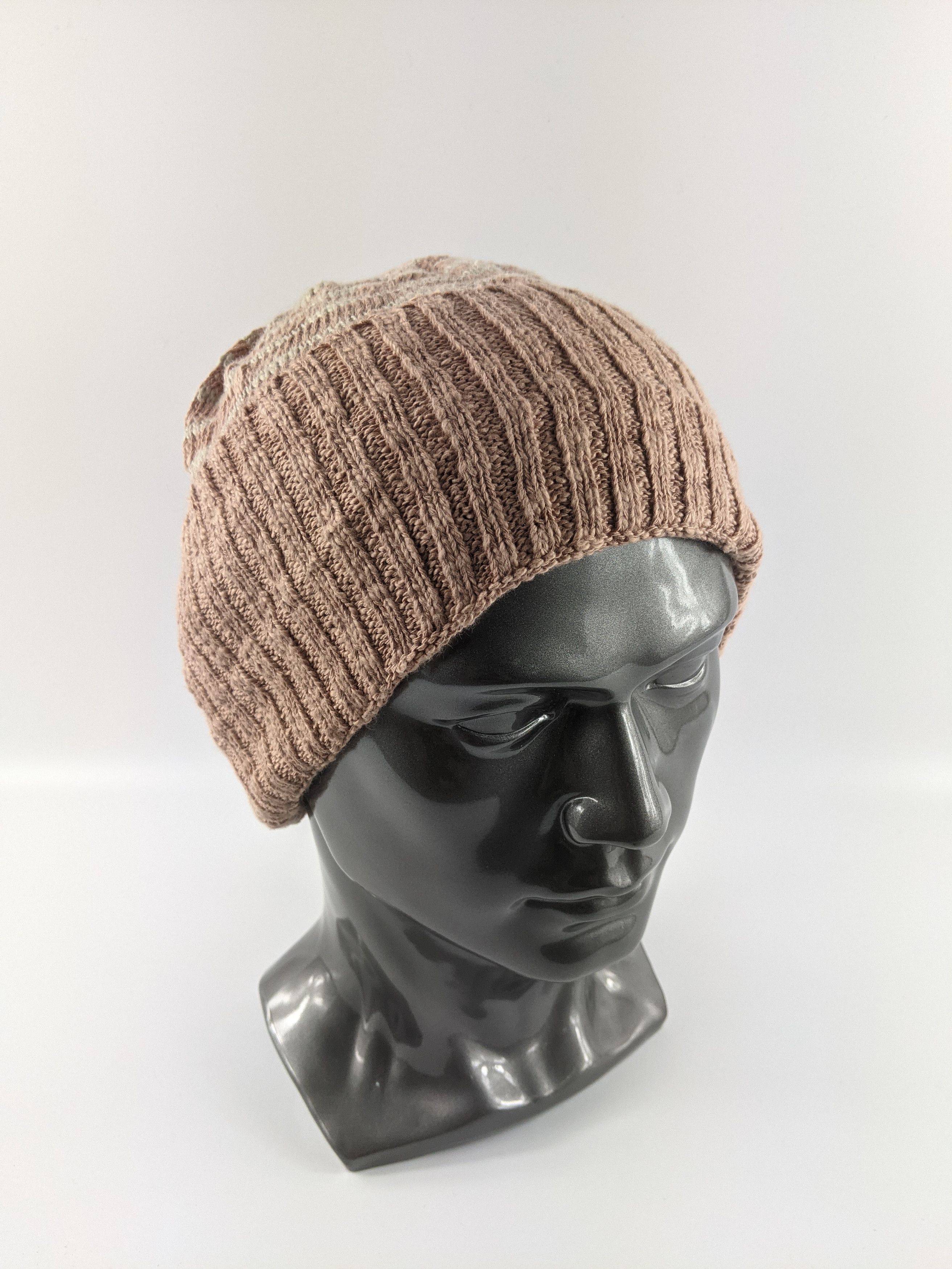 BEAMS Heart Beanie Hat Snowcap