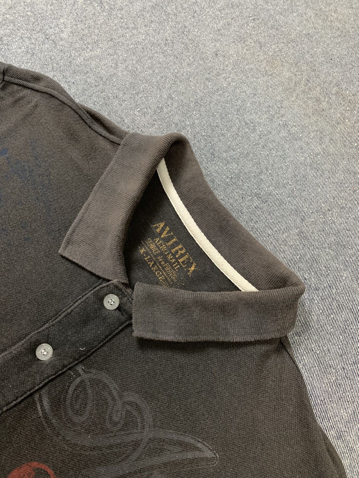 Avirex × Japanese Brand Natural faded Avirex Polo T-shirt Size US L / EU 52-54 / 3 - 6 Thumbnail