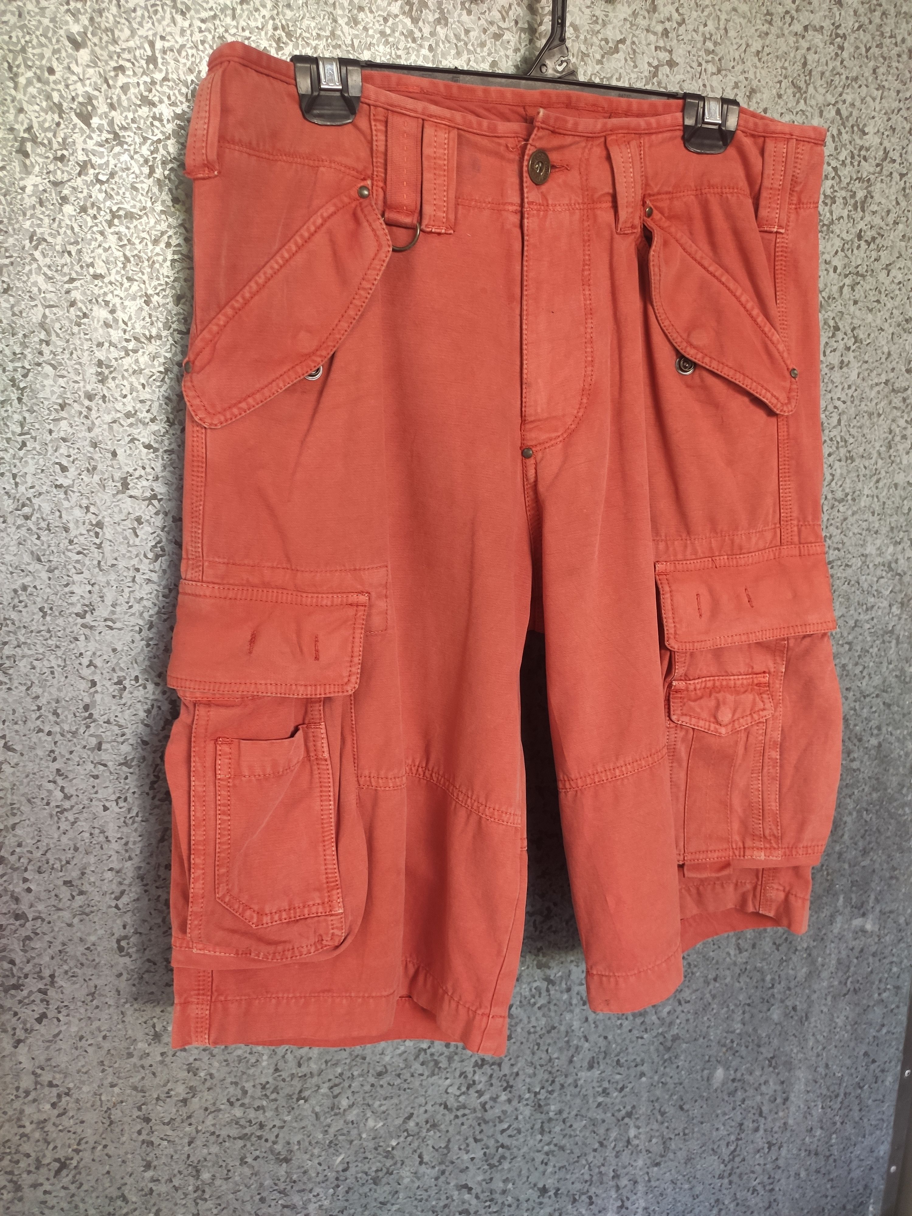 JNCO PJS claimer 3 quarter Cargo pants Size US 33 - 2 Thumbnail
