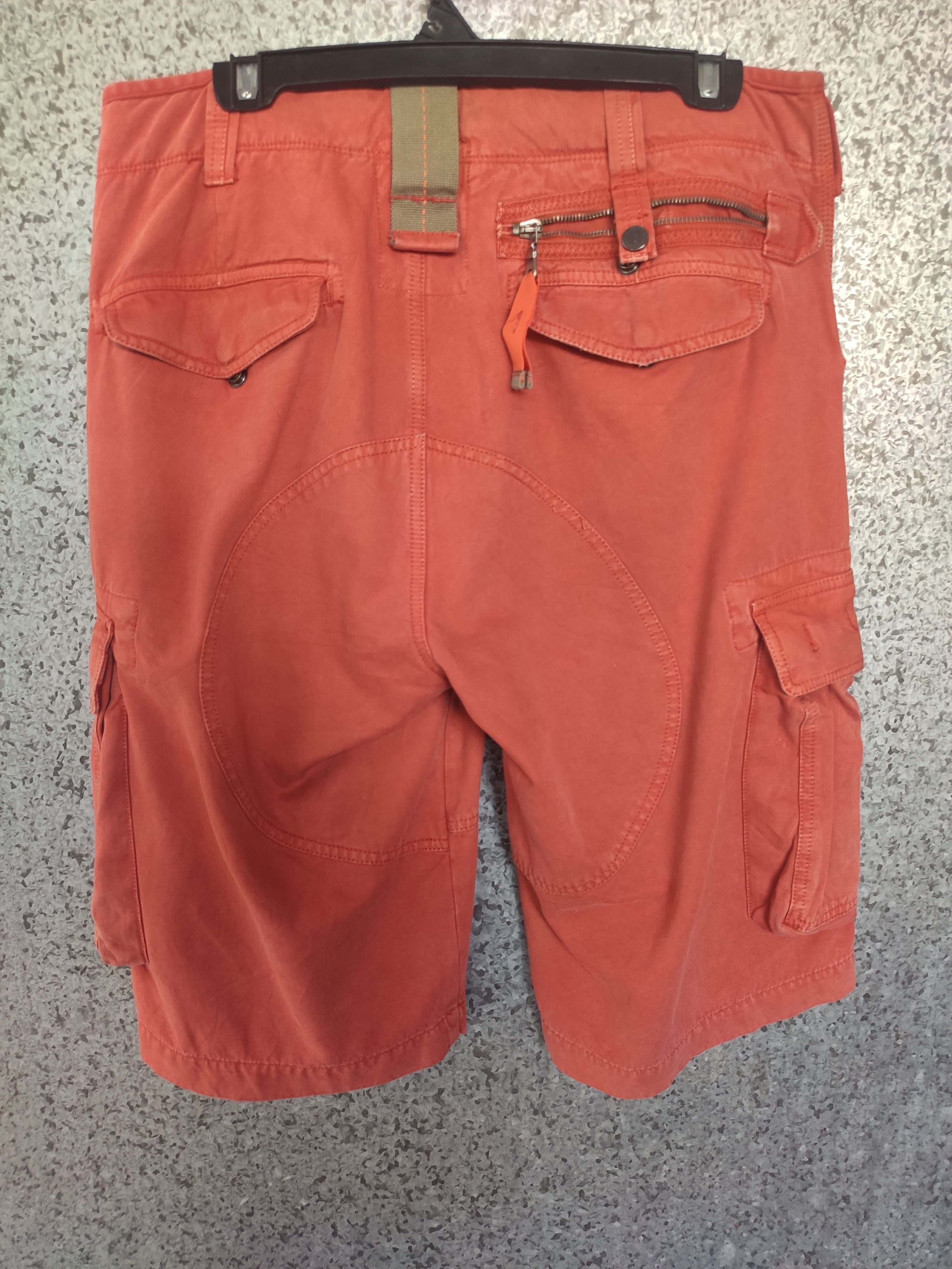 JNCO PJS claimer 3 quarter Cargo pants Size US 33 - 7 Thumbnail