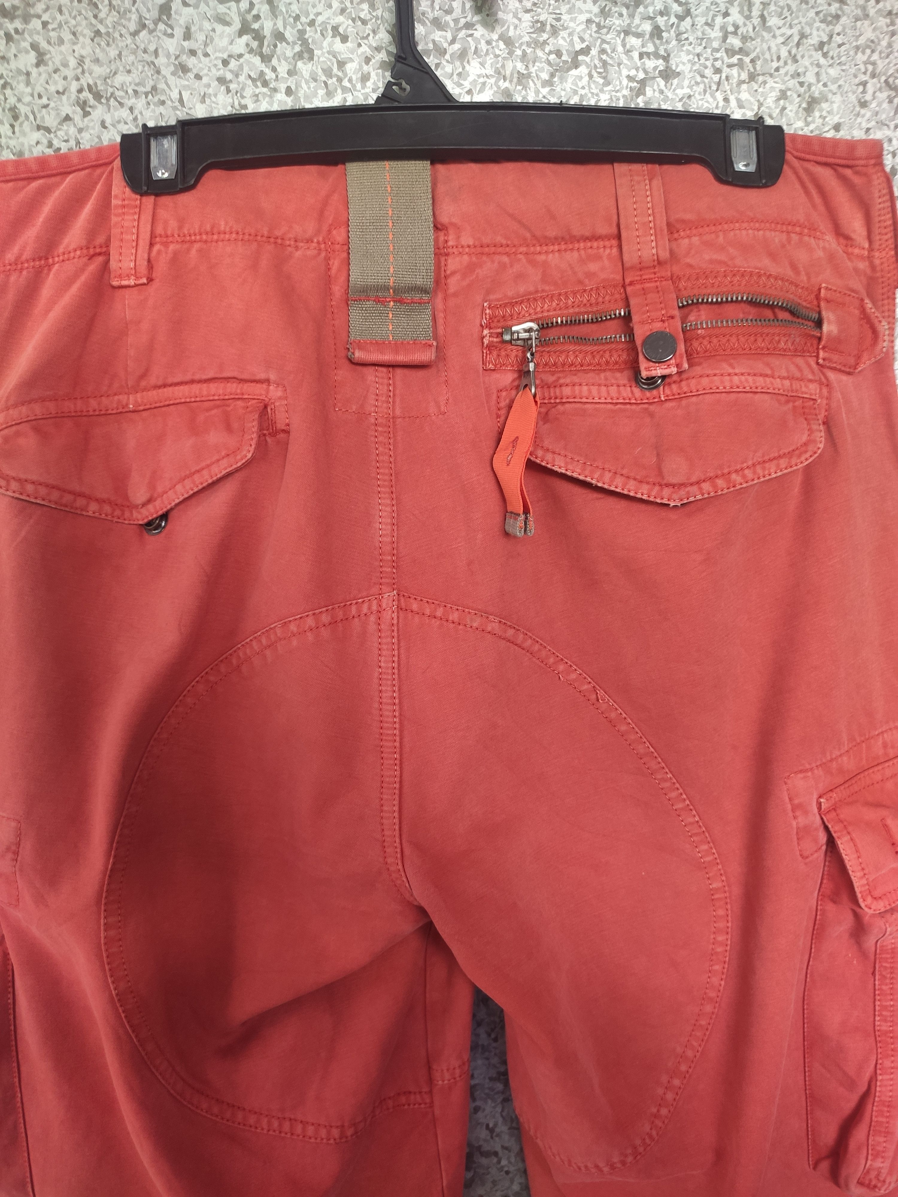JNCO PJS claimer 3 quarter Cargo pants Size US 33 - 13 Thumbnail