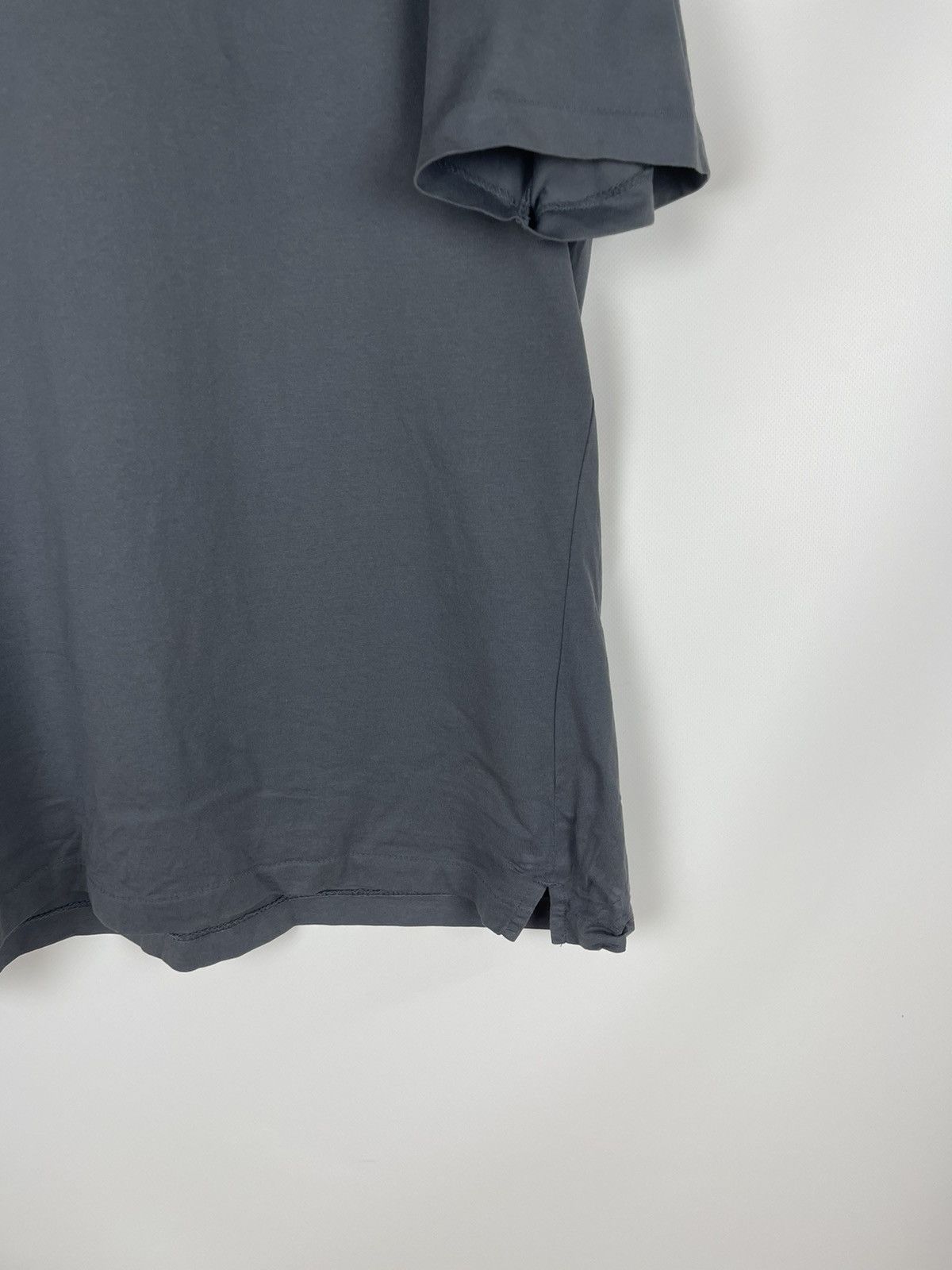 Jil Sander × Uniqlo Jil Sander x Uniqlo dark grey hype hi-fashion tee shirt Size US L / EU 52-54 / 3 - 7 Thumbnail