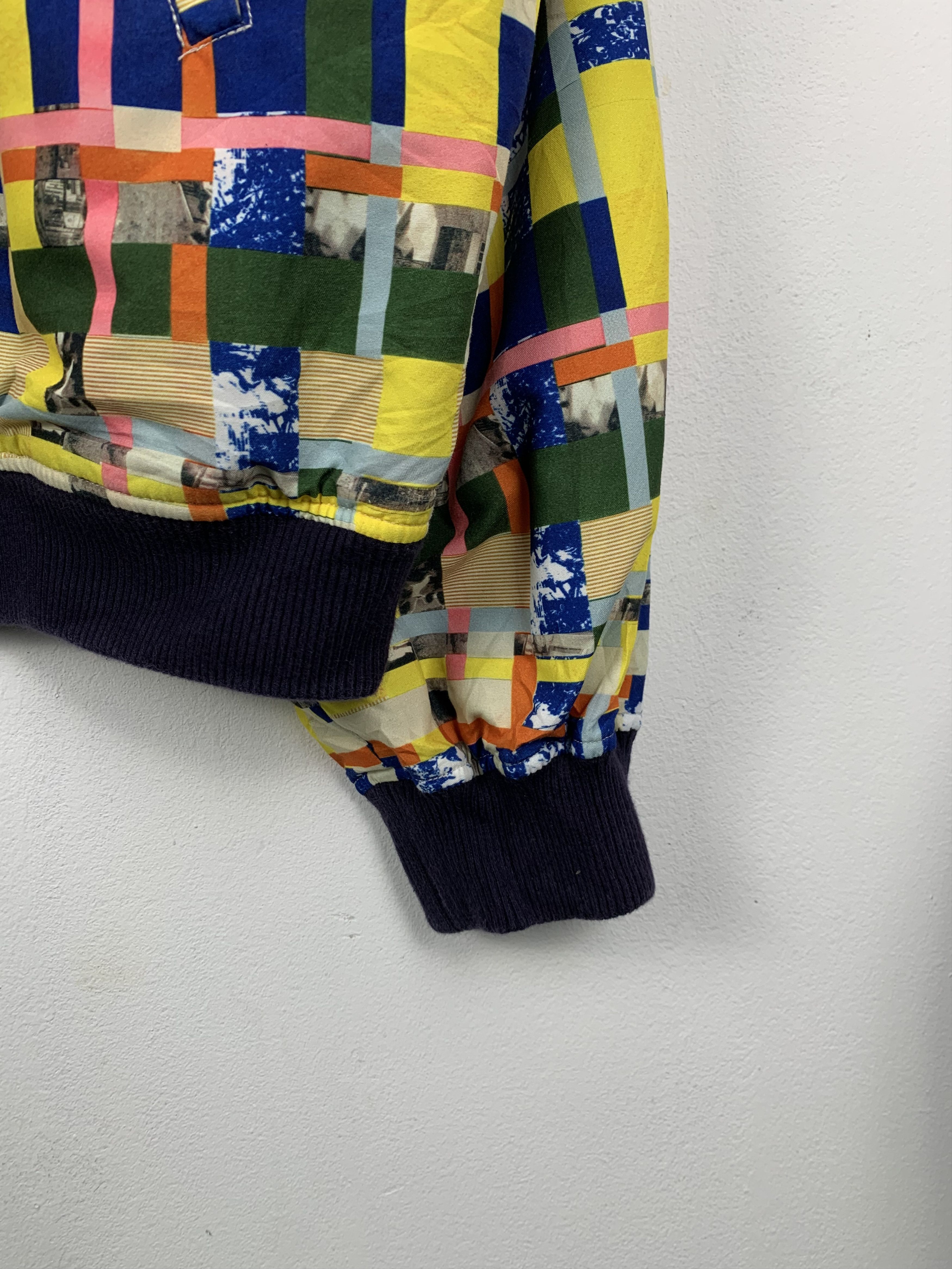 Designer Vintage Japanese Designer Graniph Bomber Jacket J1358 Size US L / EU 52-54 / 3 - 5 Thumbnail