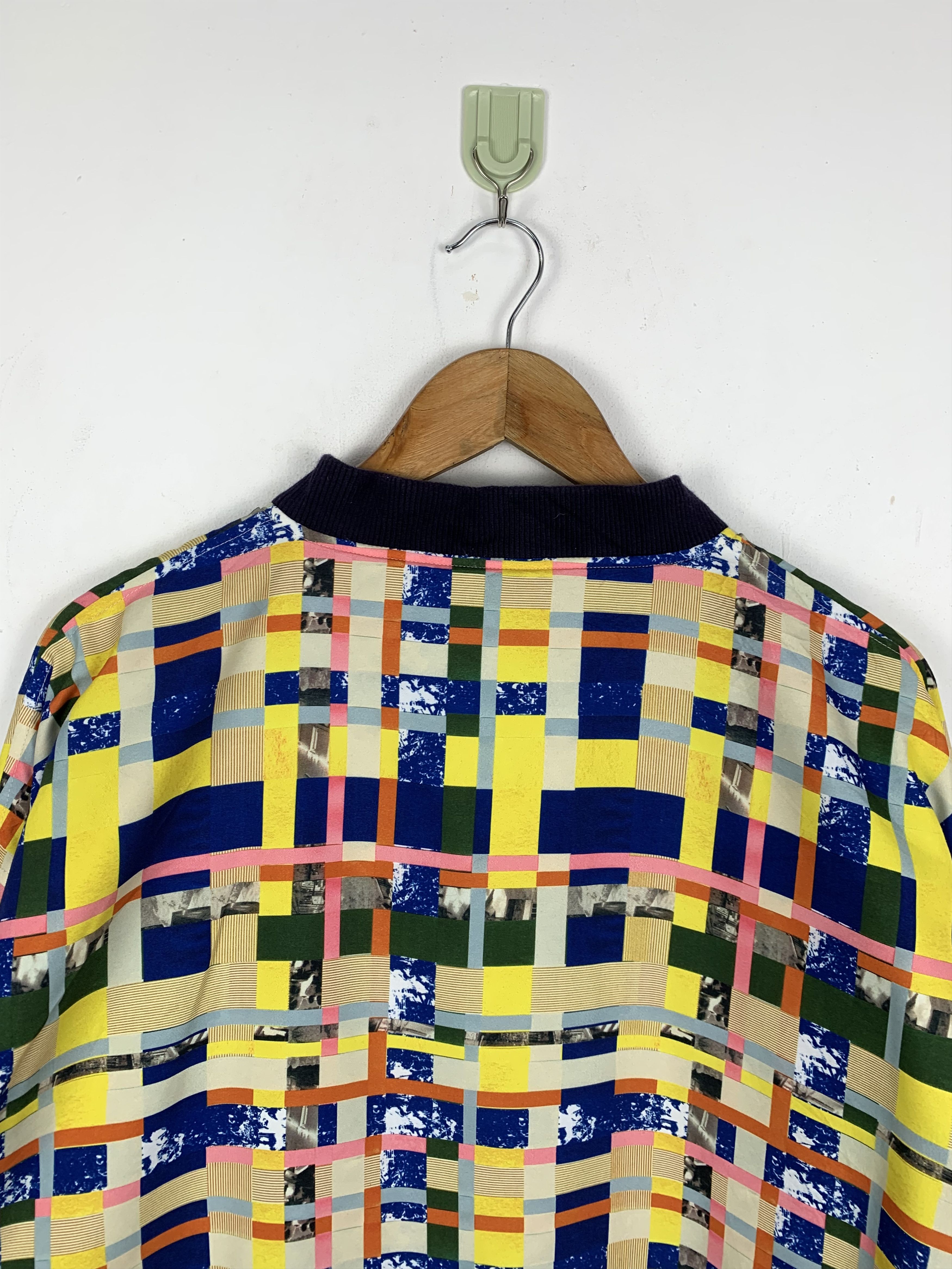 Designer Vintage Japanese Designer Graniph Bomber Jacket J1358 Size US L / EU 52-54 / 3 - 4 Thumbnail