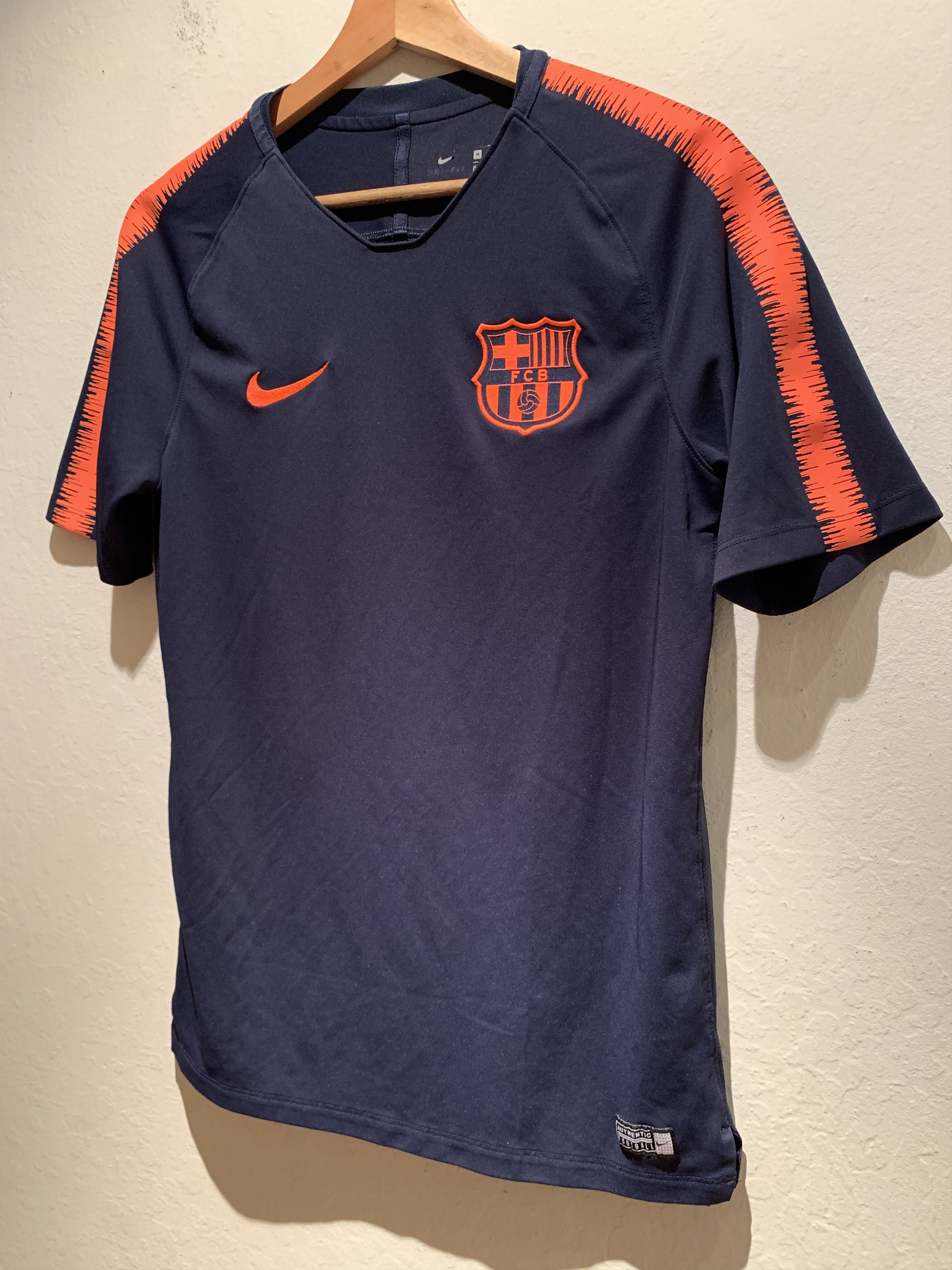 Nike *RARE* Nike Authentic FC Barcelona Dri-Fit Soccer Jersey - M Size US M / EU 48-50 / 2 - 1 Thumbnail