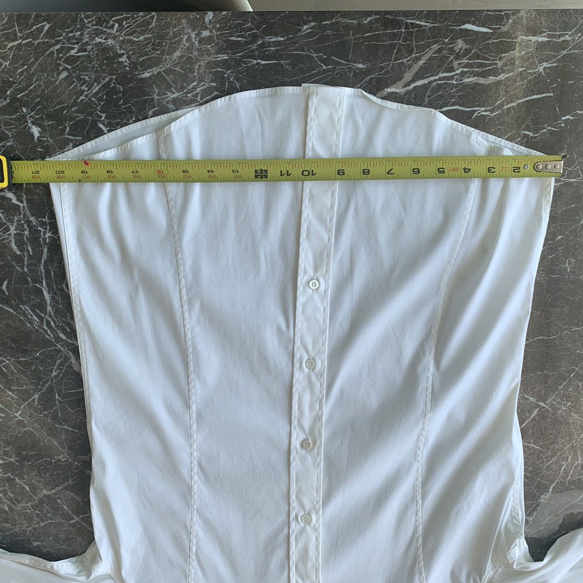 Gucci Final Drop! Gucci slim white shirt sz 39 / 15.5 like new Size US M / EU 48-50 / 2 - 6 Thumbnail