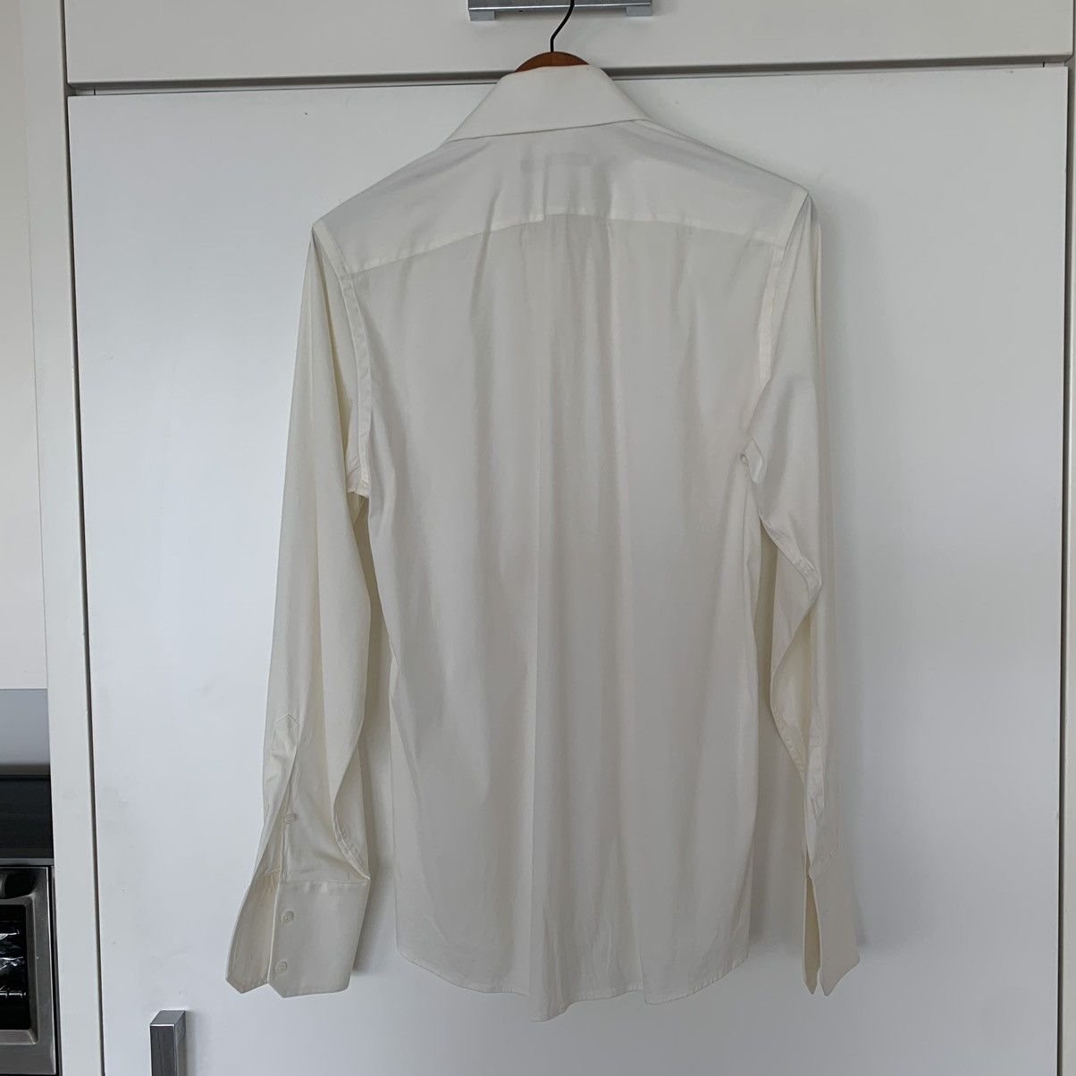 Gucci Final Drop! Gucci slim white shirt sz 39 / 15.5 like new Size US M / EU 48-50 / 2 - 2 Thumbnail