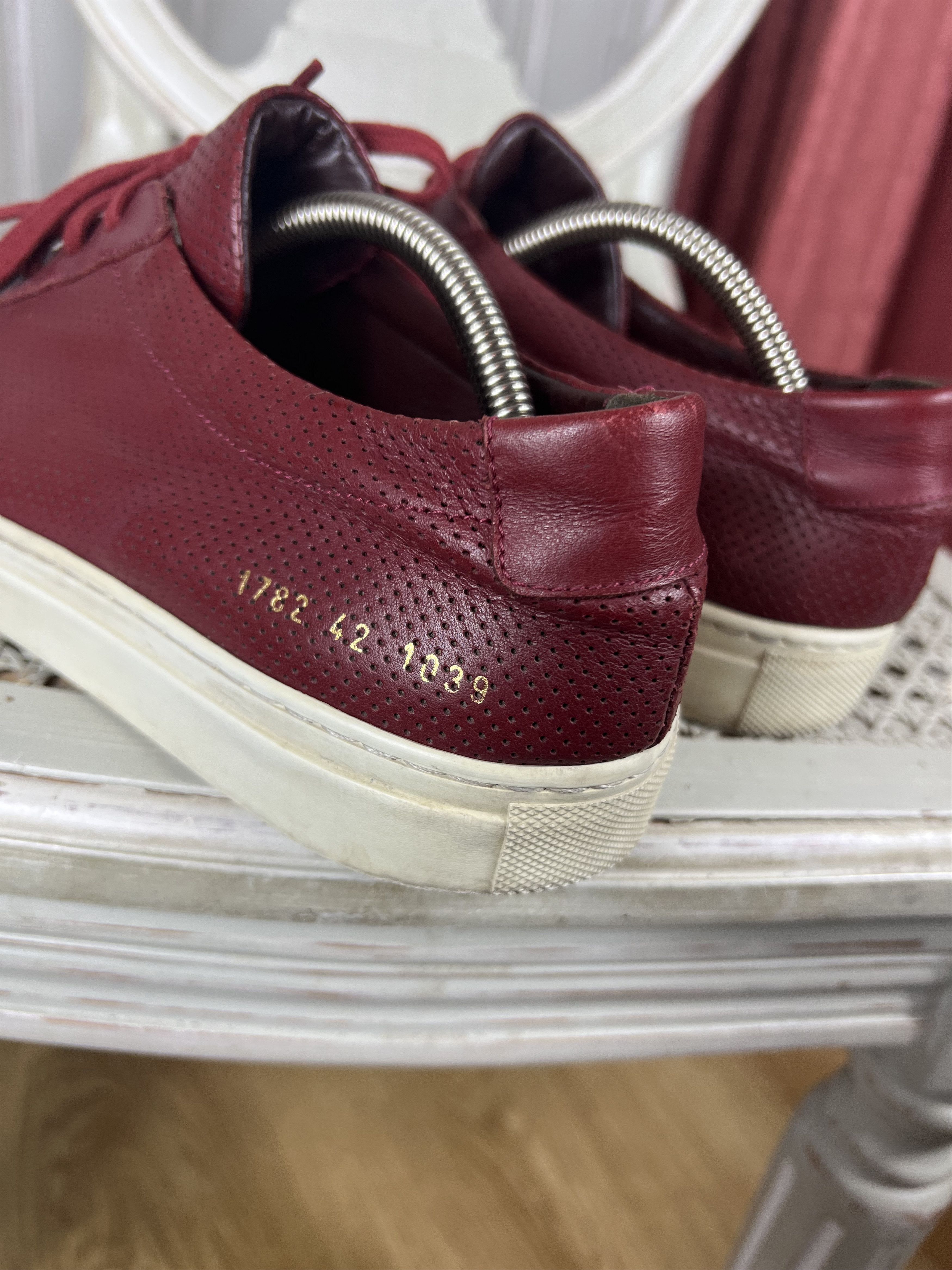 Common Projects COMMON PROJECTS ORIGINAL ACHILLES LOW PERFORATED Size US 9 / EU 42 - 2 Thumbnail