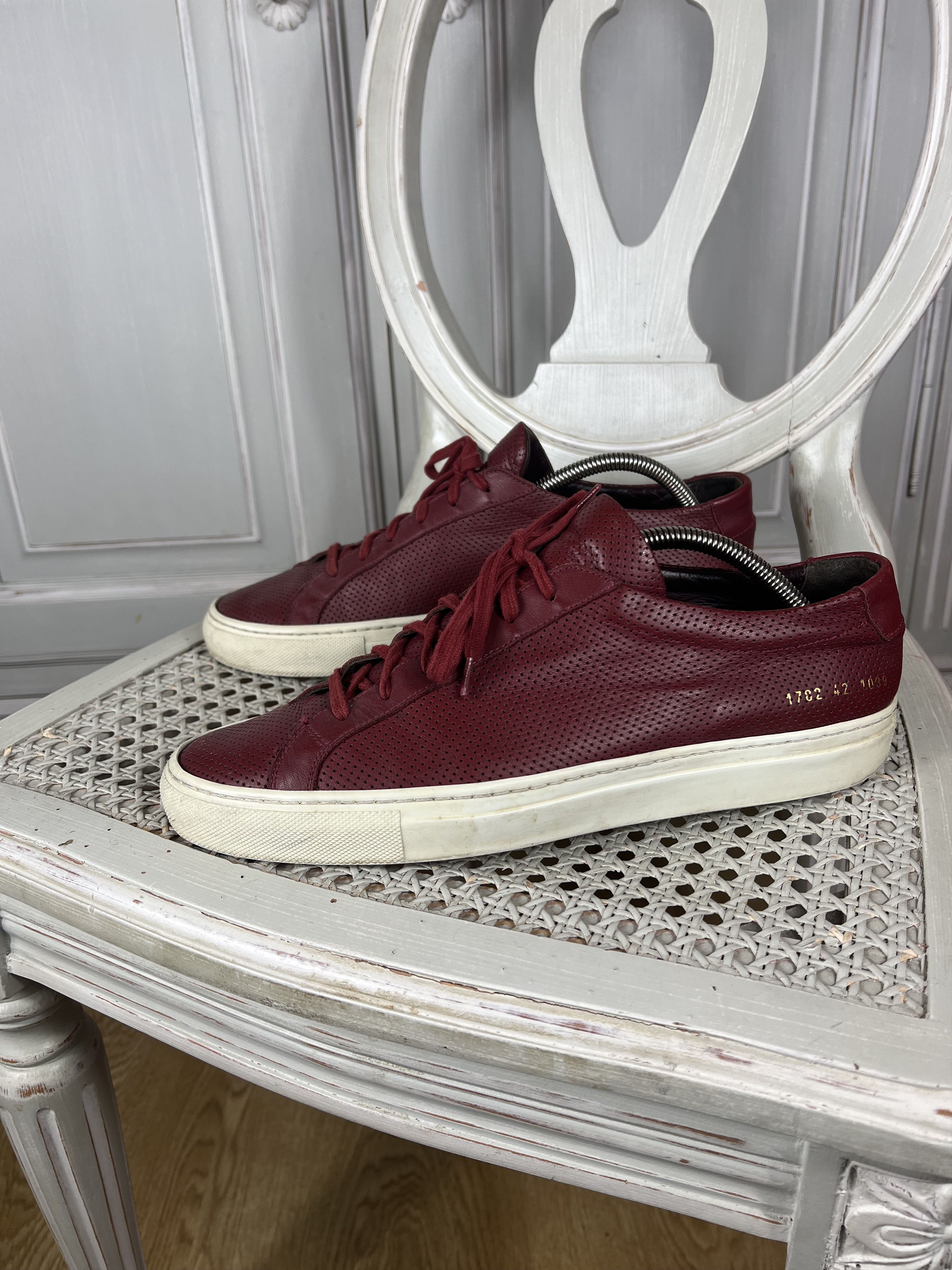 Common Projects COMMON PROJECTS ORIGINAL ACHILLES LOW PERFORATED Size US 9 / EU 42 - 1 Thumbnail