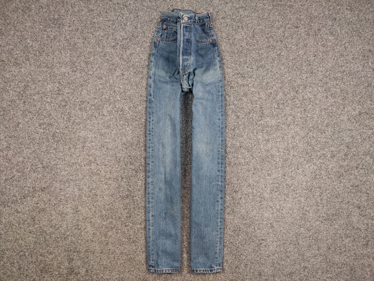 Levi's Vintage 80's Levis 501 Jeans Made USA Perfect Faded Denim Size US 33 - 1 Thumbnail