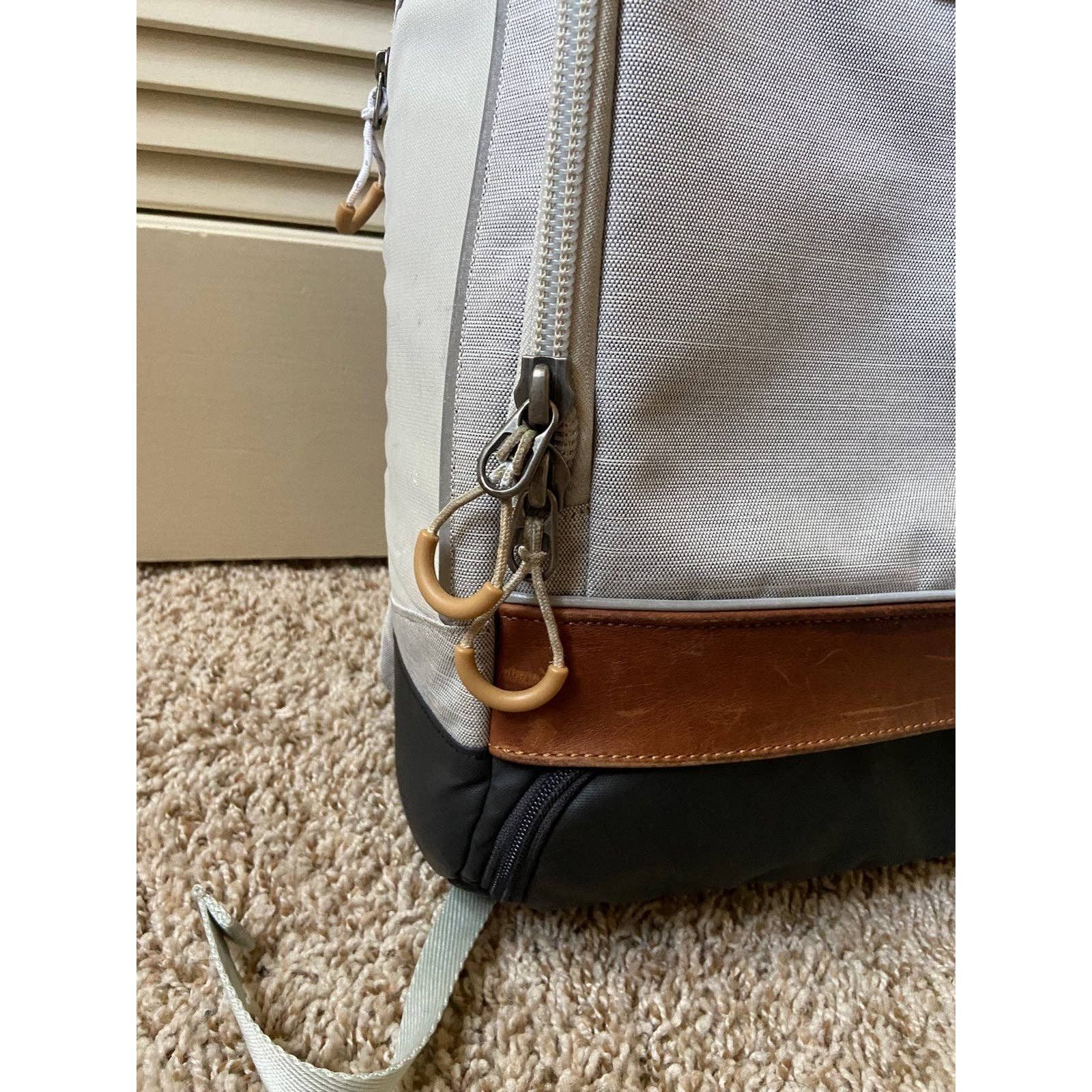 Other Pinqponq Cubic Grey White Backpack Leather Trim Bag Size ONE SIZE - 2 Thumbnail