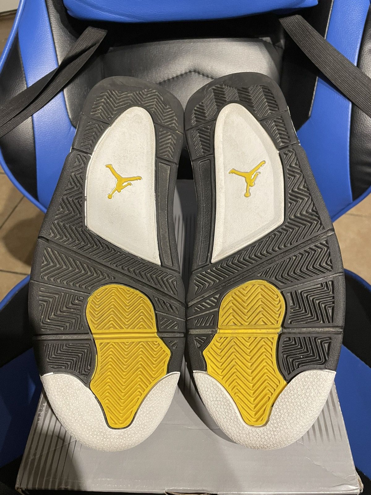 Jordan Brand Air Jordan 4 Retro ‘Cool Grey’ 2004 Size US 10.5 / EU 43-44 - 4 Thumbnail