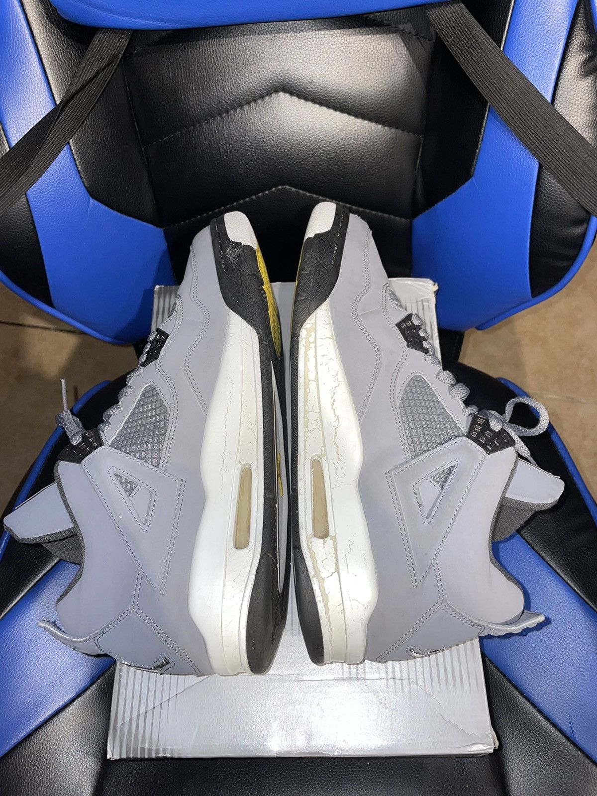 Jordan Brand Air Jordan 4 Retro ‘Cool Grey’ 2004 Size US 10.5 / EU 43-44 - 7 Thumbnail