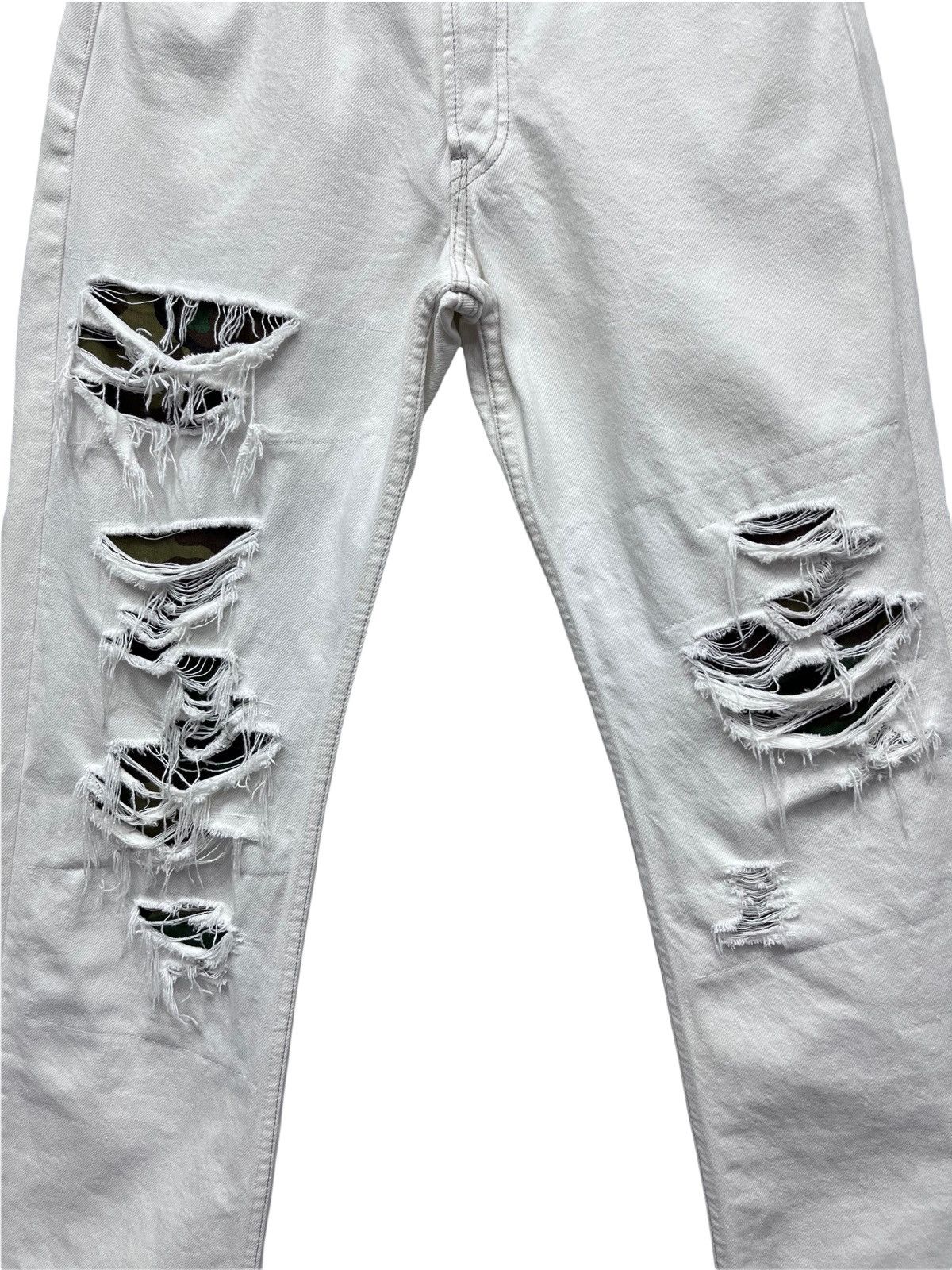 Levi's FYE🔥Custom Rework Distressed Ripped Vtg White Levi’s 501 Size US 29 - 2 Thumbnail