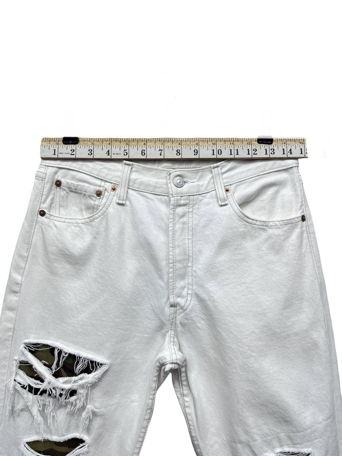 Levi's FYE🔥Custom Rework Distressed Ripped Vtg White Levi’s 501 Size US 29 - 16 Thumbnail