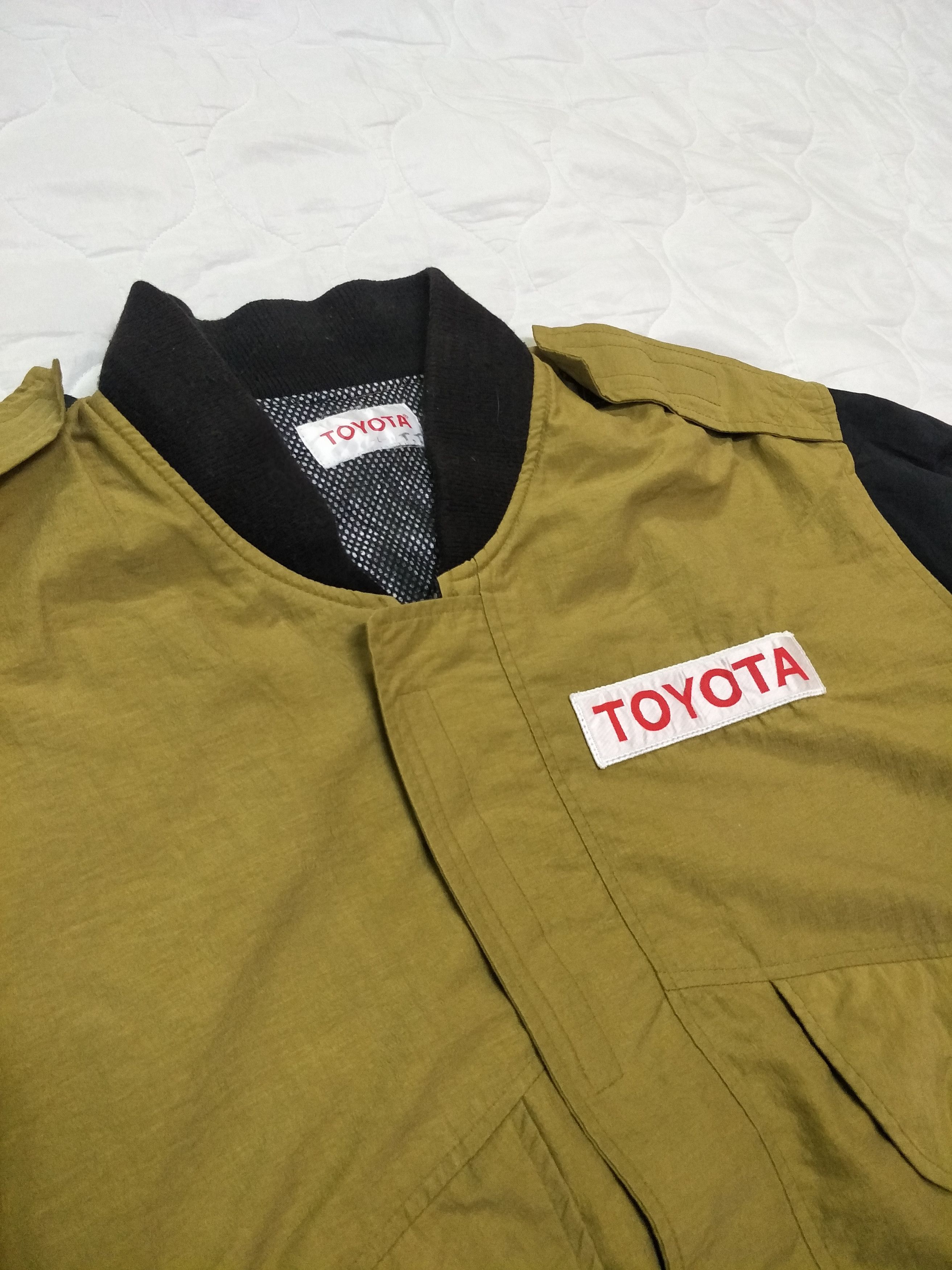 Japanese Brand Vintage Toyota Racing Bomber Jacket Size US L / EU 52-54 / 3 - 8 Thumbnail