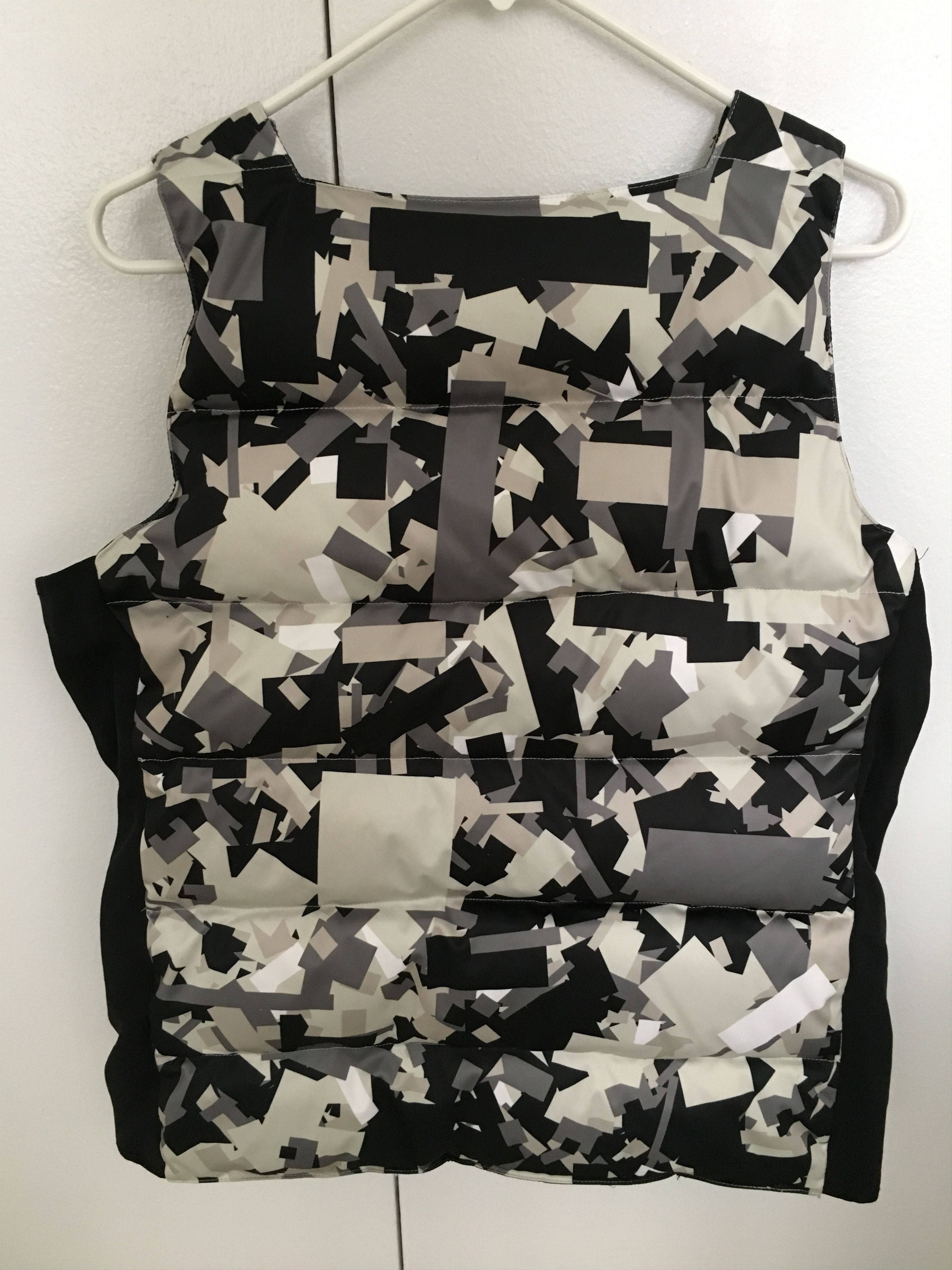 Han Kjobenhavn Han Kjobenhavn Down Vest Size M Mens Extremely Rare!!! Size US M / EU 48-50 / 2 - 2 Thumbnail