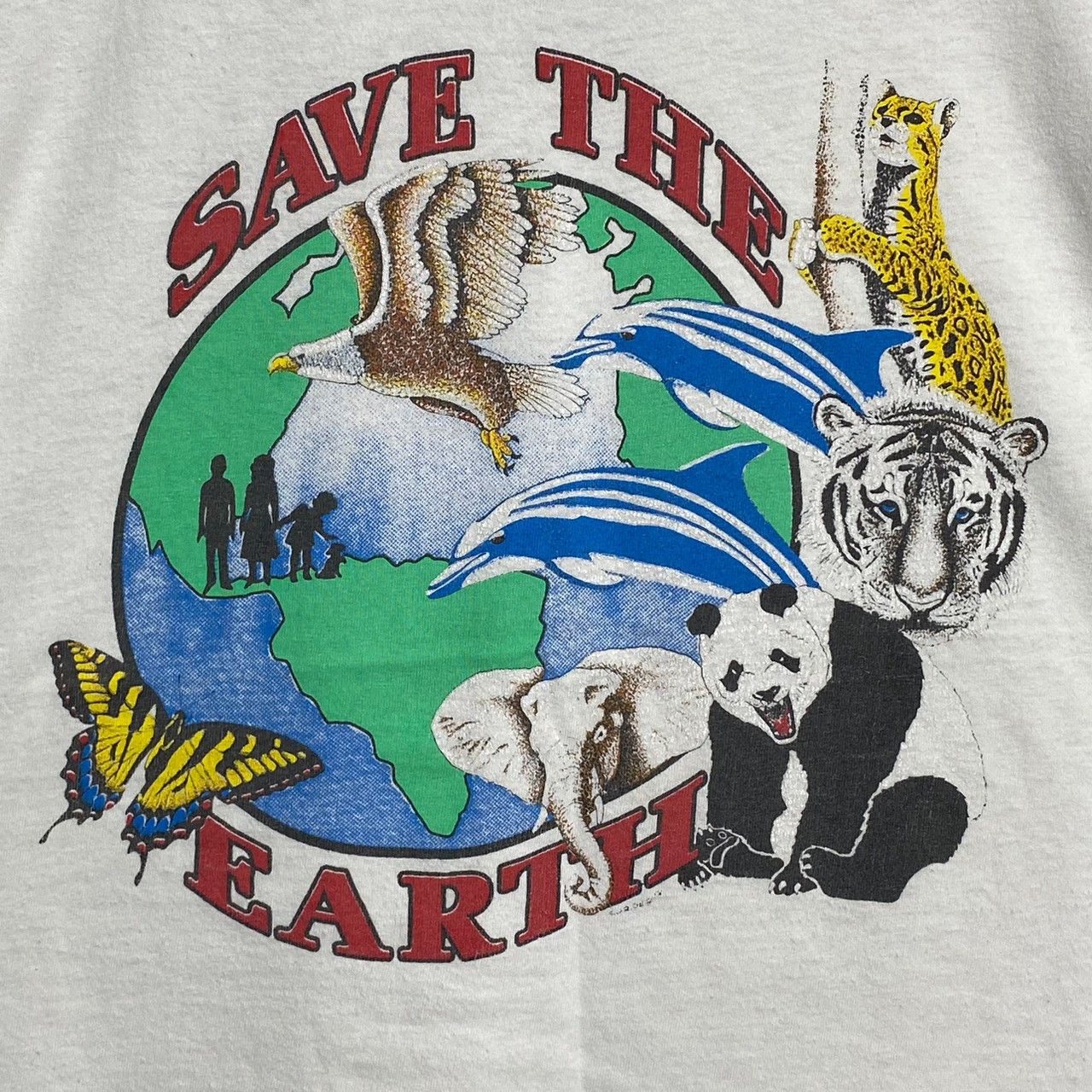 Vintage SAVE THE EARTH Vintage 90s Animal Graphics Art Shirt Size US L / EU 52-54 / 3 - 2 Preview