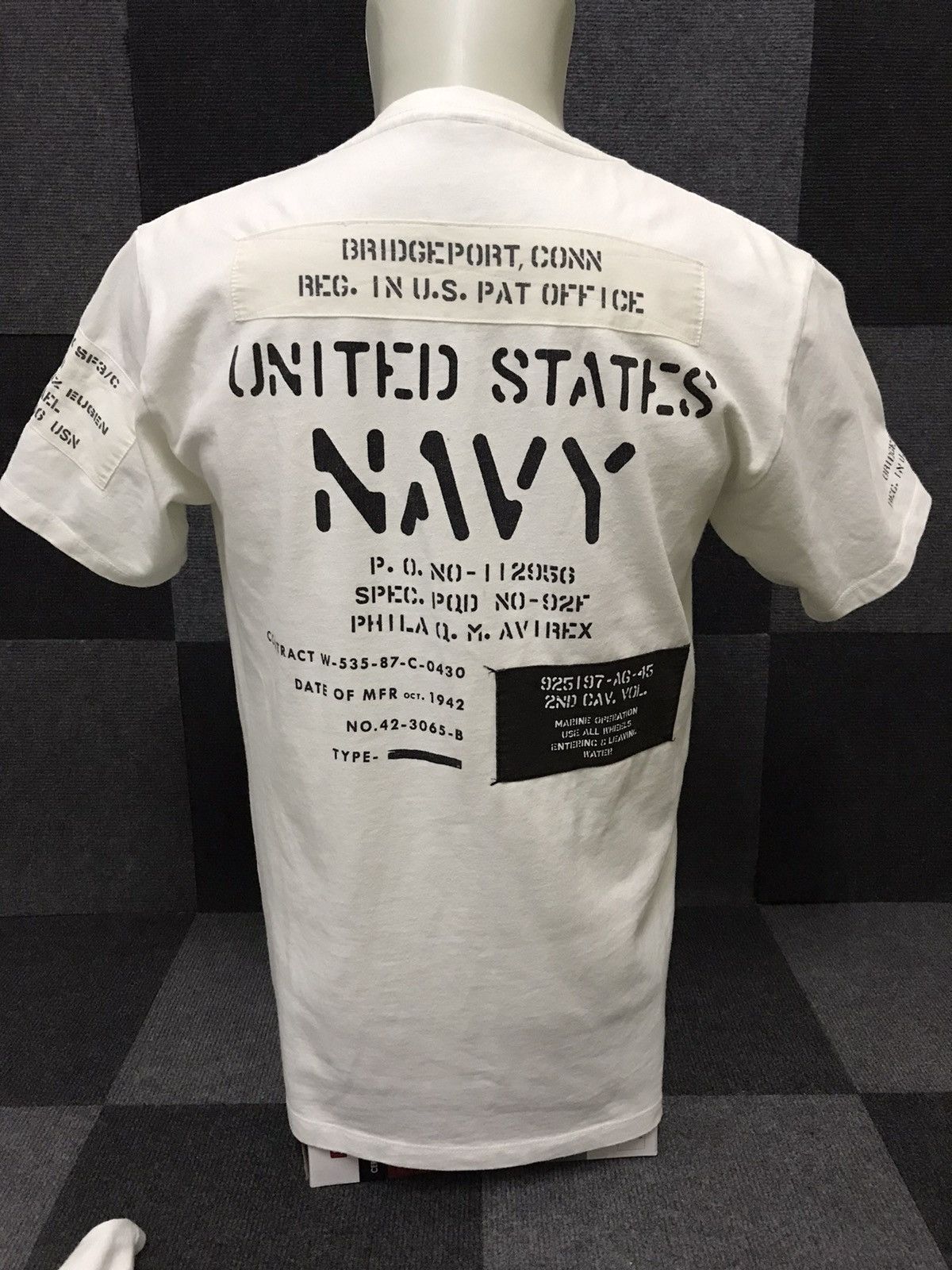 Avirex AVIREX Very Rare Military Archival Design Shirt Size US L / EU 52-54 / 3 - 1 Thumbnail