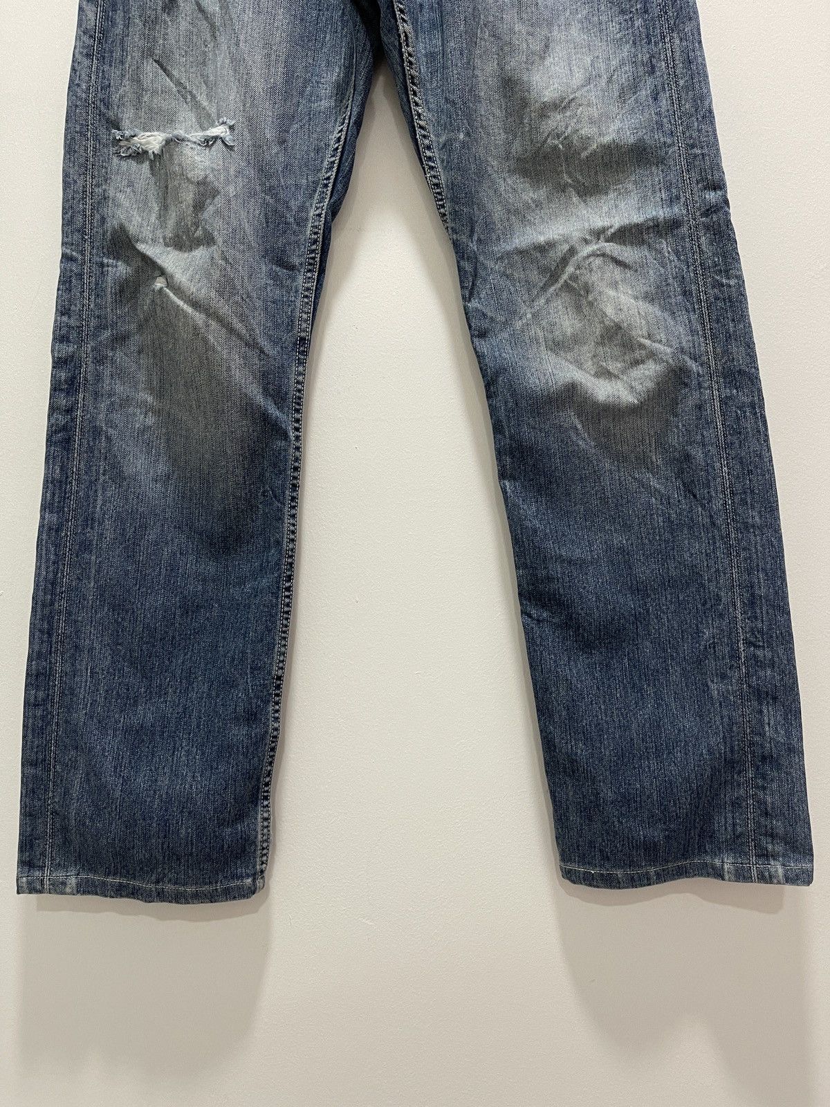 Levi's VINTAGE LEVIS’S 513 NON SELVEDGE DISTRESSED DENIM Size US 32 / EU 48 - 11 Thumbnail