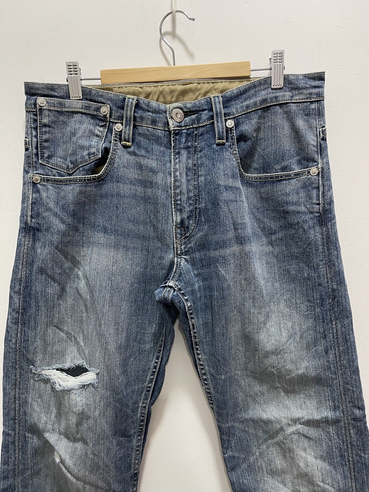 Levi's VINTAGE LEVIS’S 513 NON SELVEDGE DISTRESSED DENIM Size US 32 / EU 48 - 10 Thumbnail