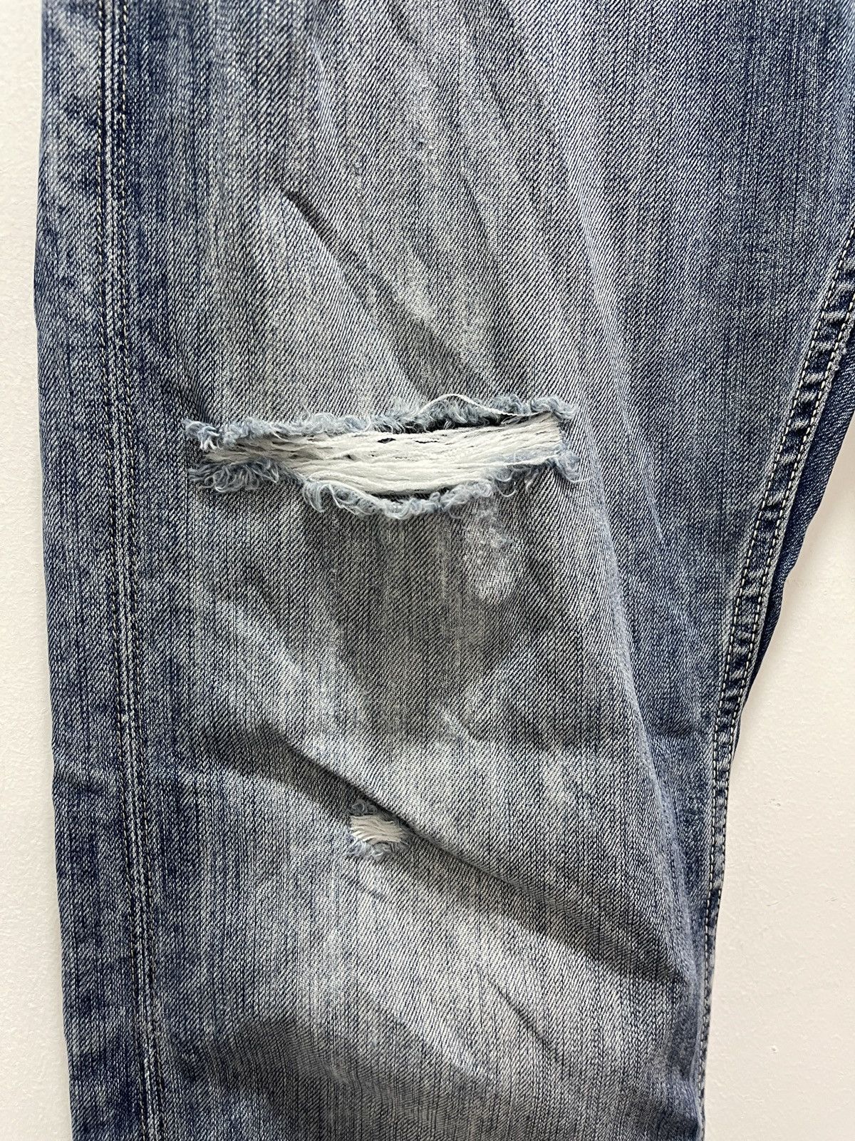 Levi's VINTAGE LEVIS’S 513 NON SELVEDGE DISTRESSED DENIM Size US 32 / EU 48 - 12 Thumbnail