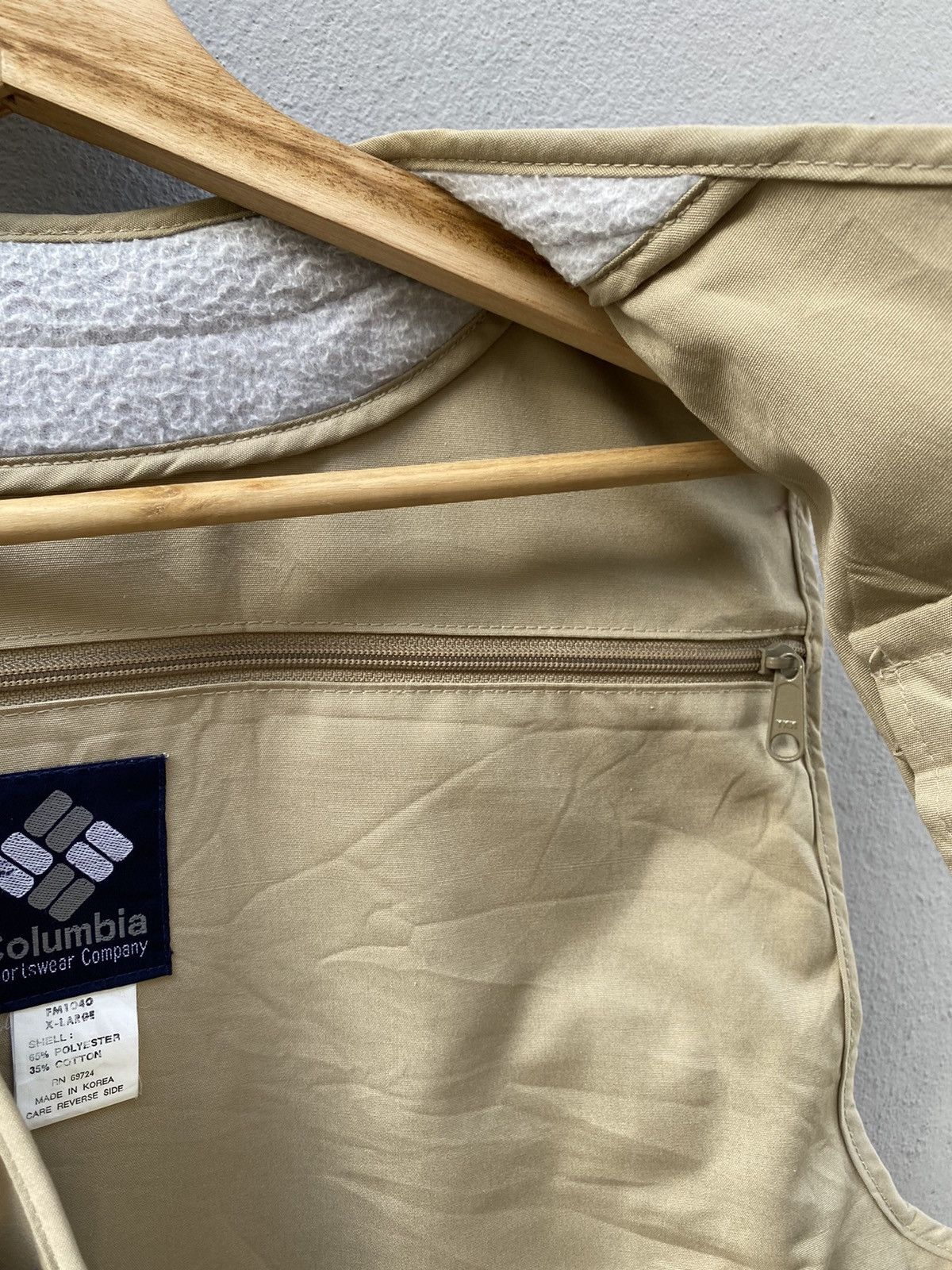 Columbia 💥HYPE💥 Vintage COLUMBIA Utility Cargo Vest Rare Design Size US XL / EU 56 / 4 - 5 Thumbnail