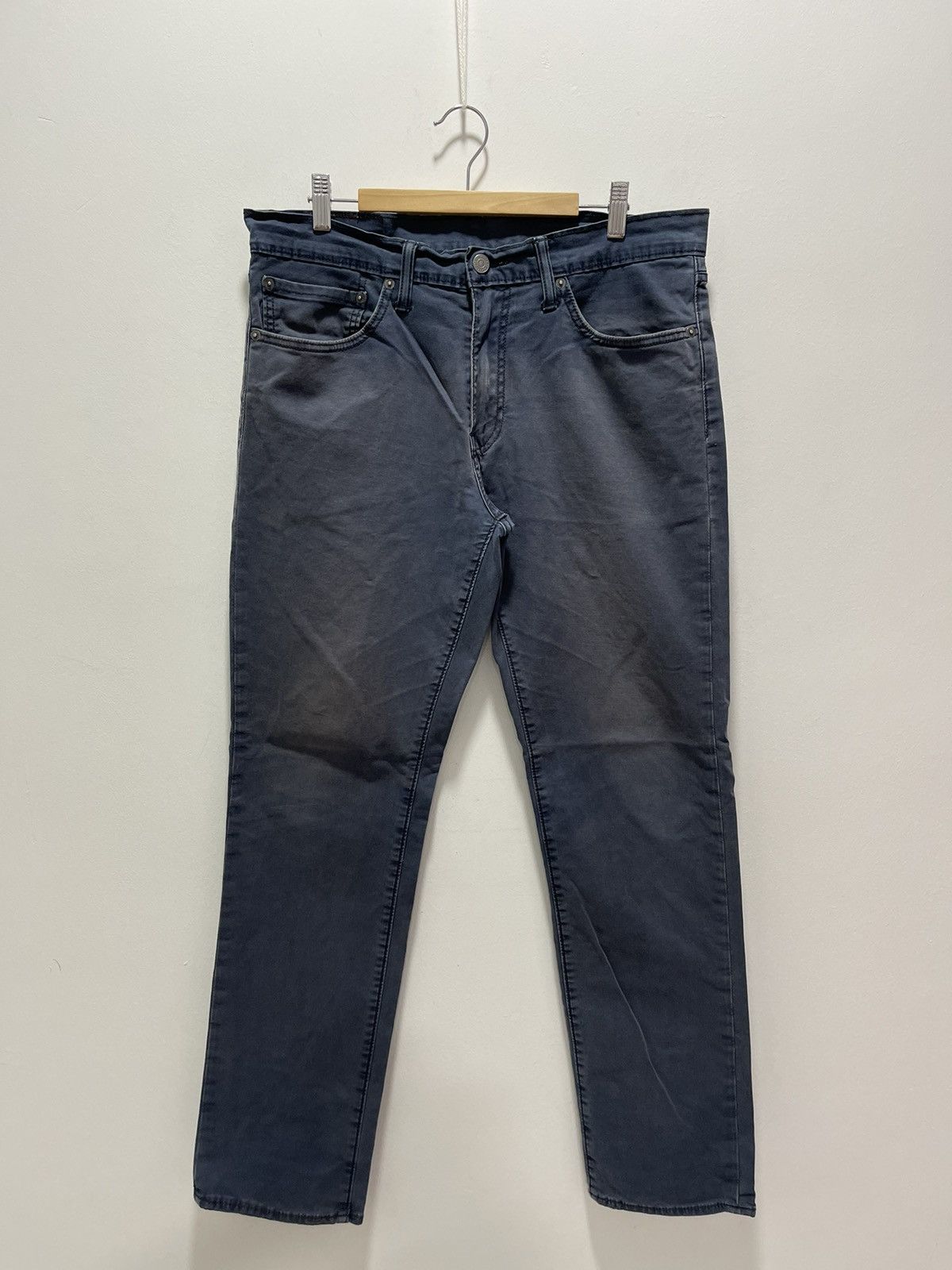 SUN FADED LEVIS 511 WHITE TAB DISTRESSED 34x32