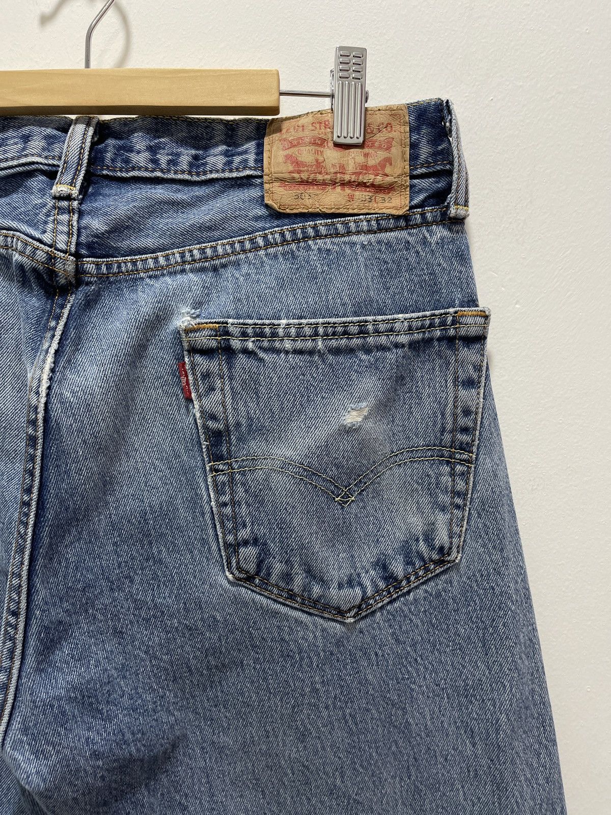 Levi's LEVIS 505 NON SELVEDGE DISTRESSED DENIM JEANS 33x32 Size US 33 - 2 Thumbnail