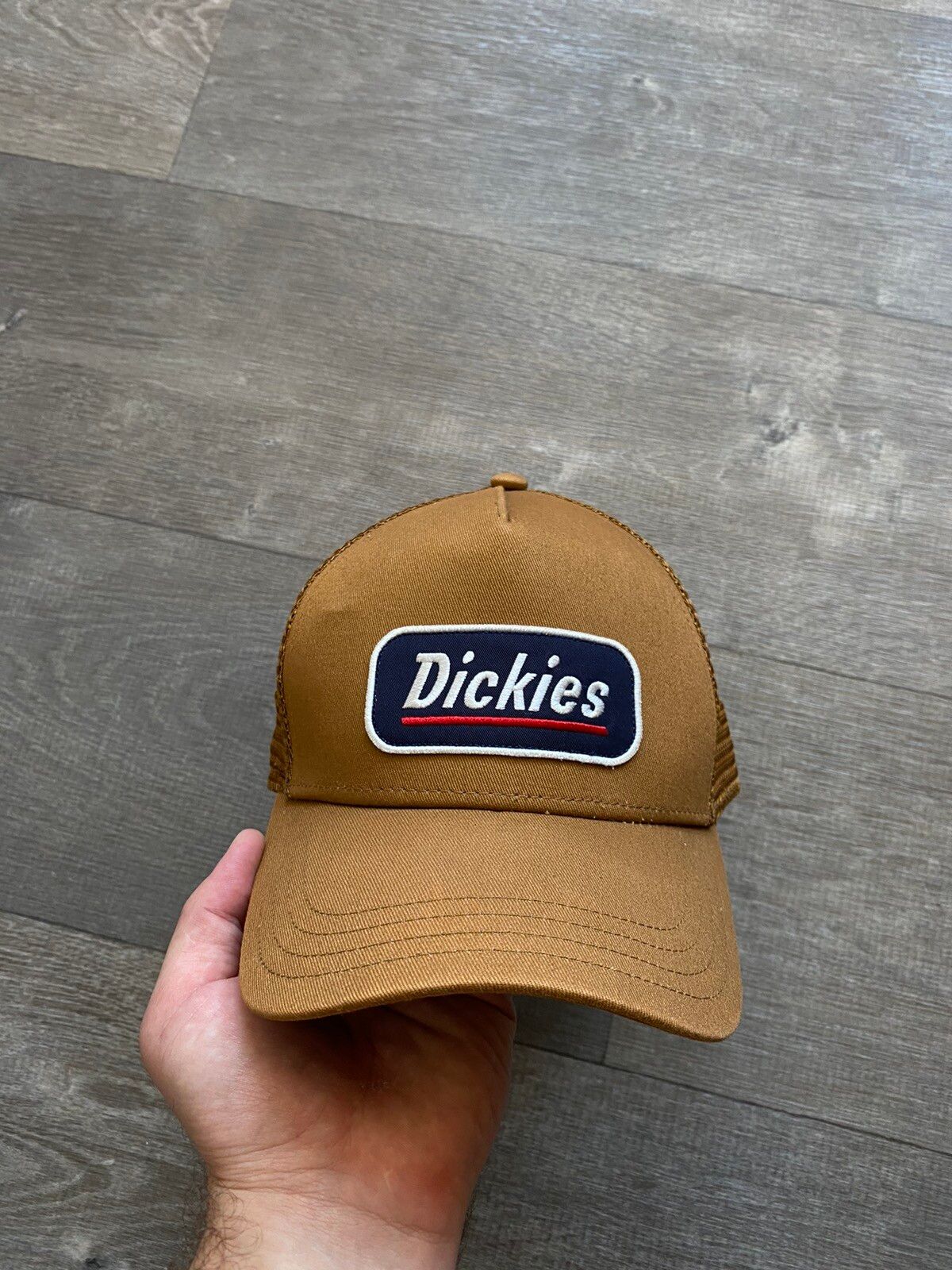 Dickies Dickies trucker logo cap | Grailed