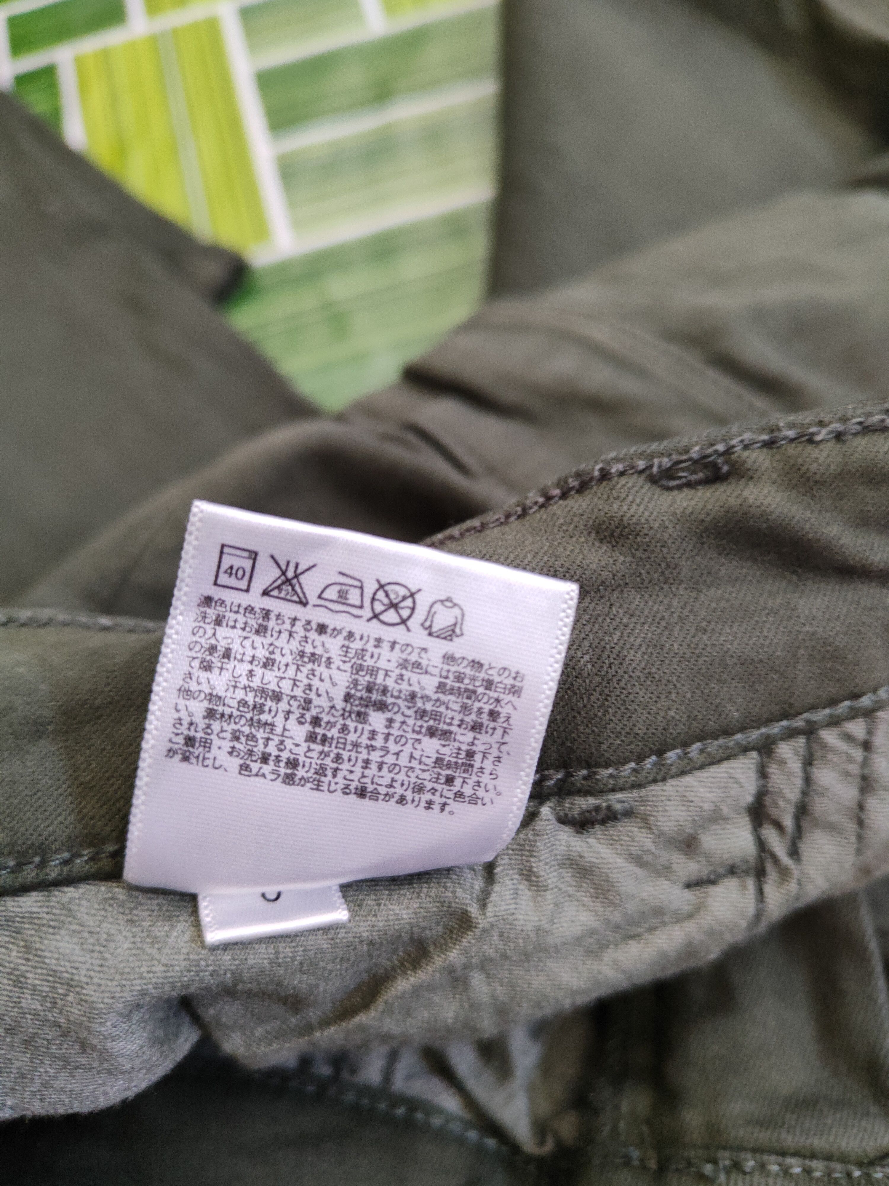 Japanese Brand Uniqlo skinny Multi Pocket Tactical Cargo Pants #S462 Size 26" / US 2 / IT 38 - 12 Thumbnail