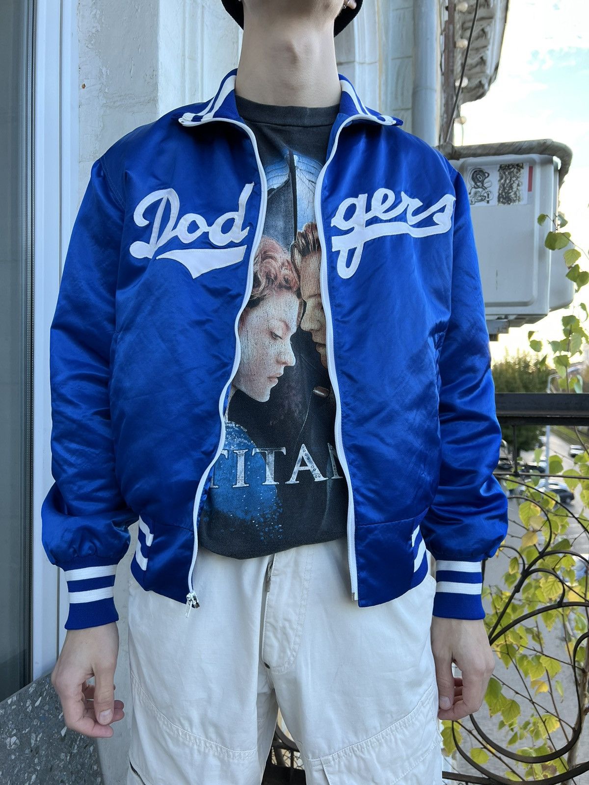 Los Angeles Dodgers MLB Danny Goodman Satin Bomber Jacket Size 2024 Medium