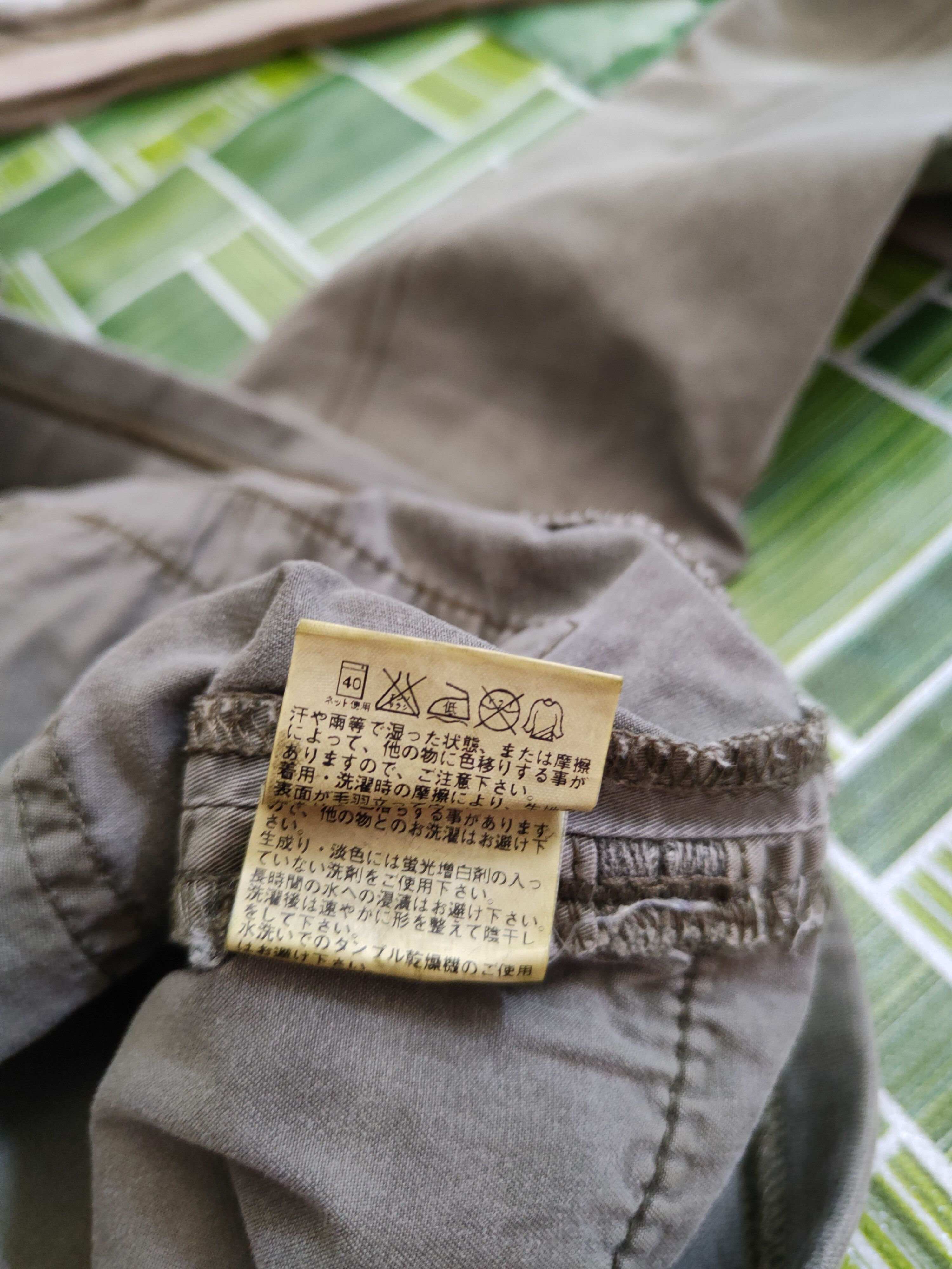 Japanese Brand × Uniqlo Uniqlo Army Green Multi Pocket Tactical Cargo Pants #S460 Size 26" / US 2 / IT 38 - 16 Thumbnail