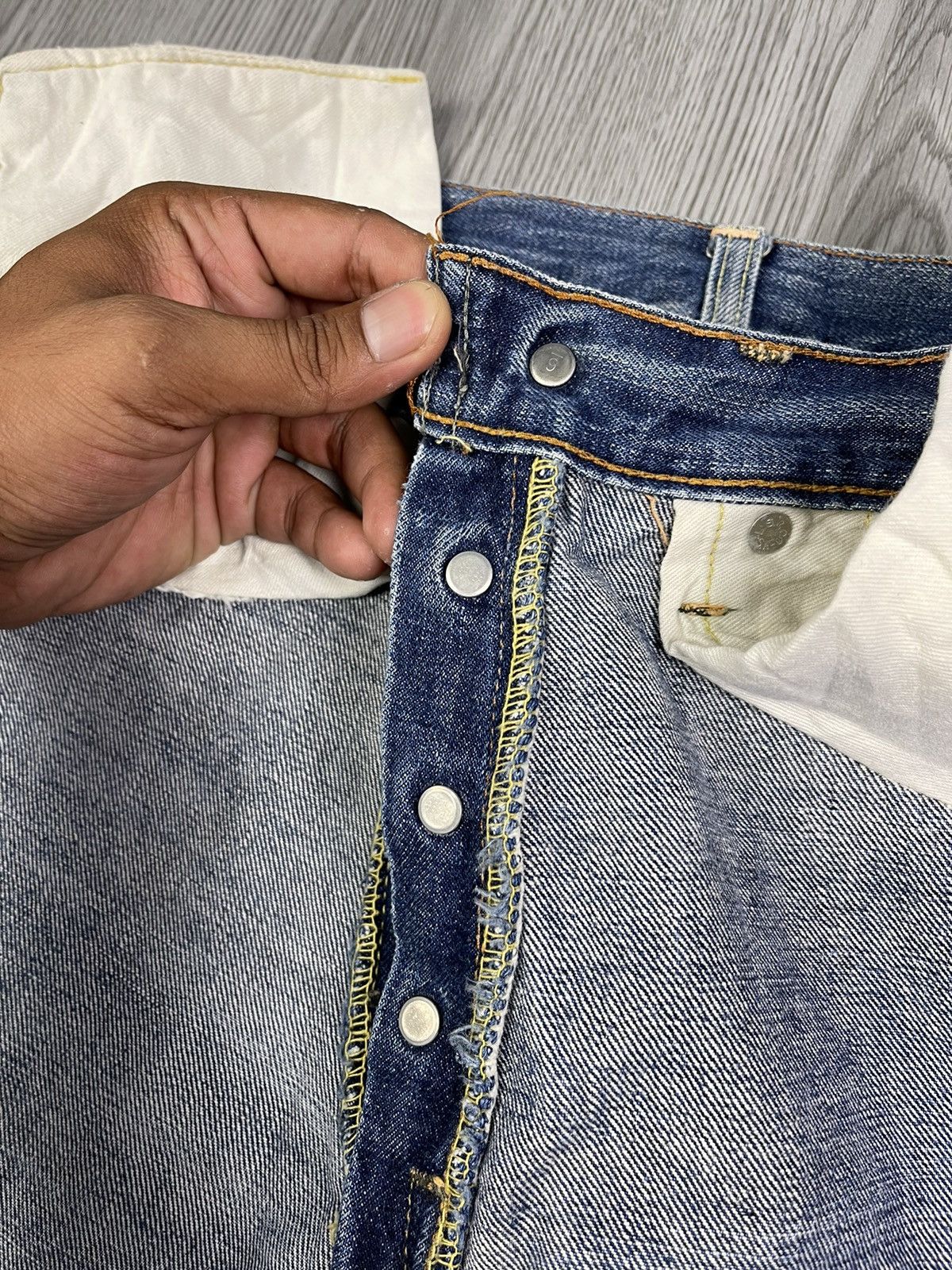 Levi's Incredible Color & Patina Levi’s 501 BIG E from 60s Size US 28 / EU 44 - 24 Thumbnail