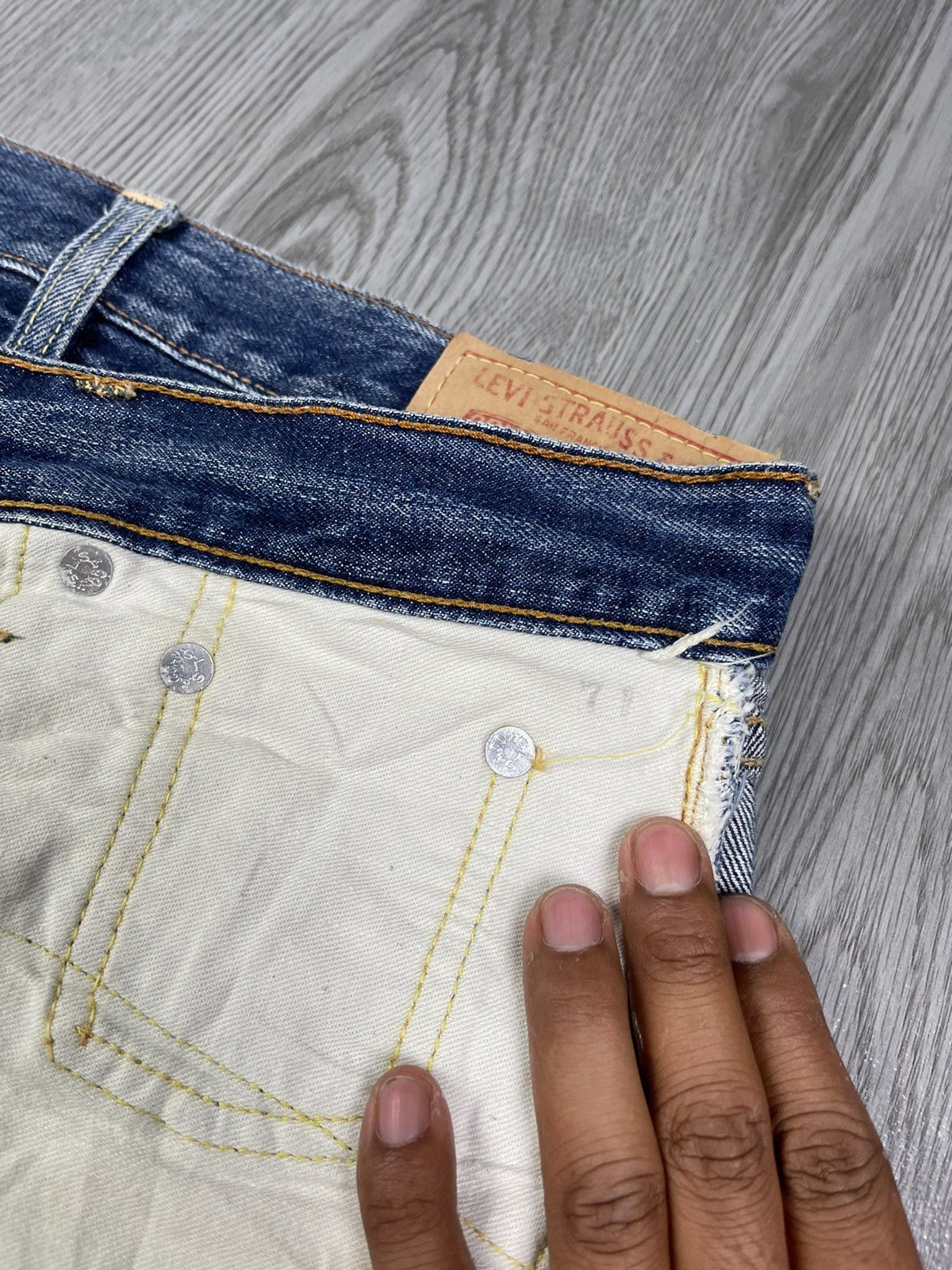 Levi's Incredible Color & Patina Levi’s 501 BIG E from 60s Size US 28 / EU 44 - 23 Thumbnail