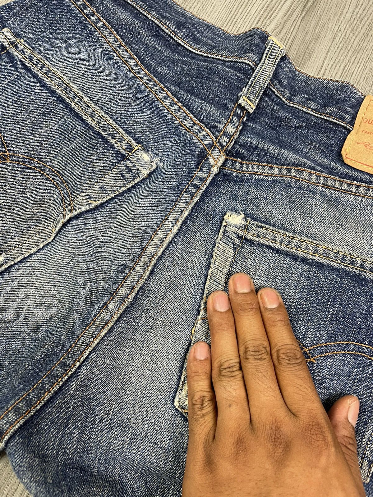 Levi's Incredible Color & Patina Levi’s 501 BIG E from 60s Size US 28 / EU 44 - 12 Thumbnail