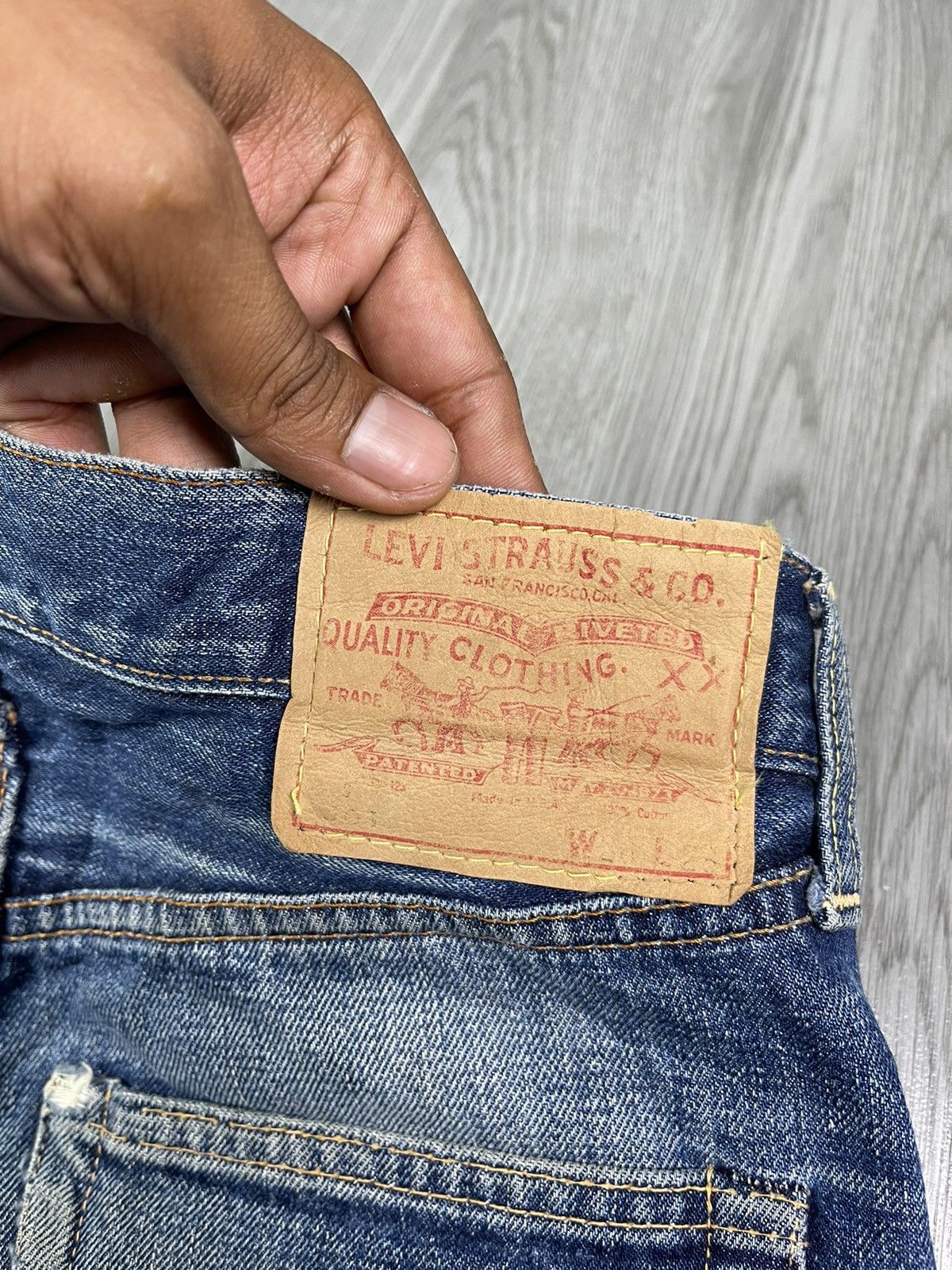 Levi's Incredible Color & Patina Levi’s 501 BIG E from 60s Size US 28 / EU 44 - 14 Thumbnail