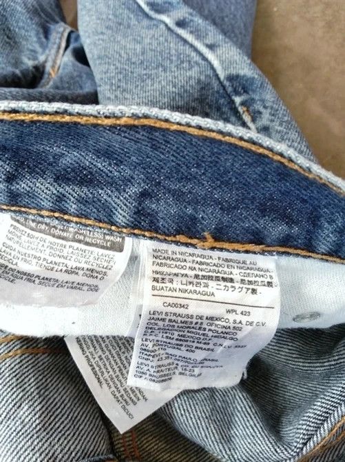 Jean × Levi's × Vintage Vintage Levis 505 Straight Leg Distressed Jeans 31x33 Size US 31 - 8 Thumbnail