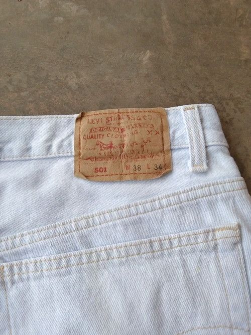 Levi's 90s Vintage Levi's 501 Made In USA Straight Leg Jeans 36x30 Size US 36 / EU 52 - 3 Thumbnail
