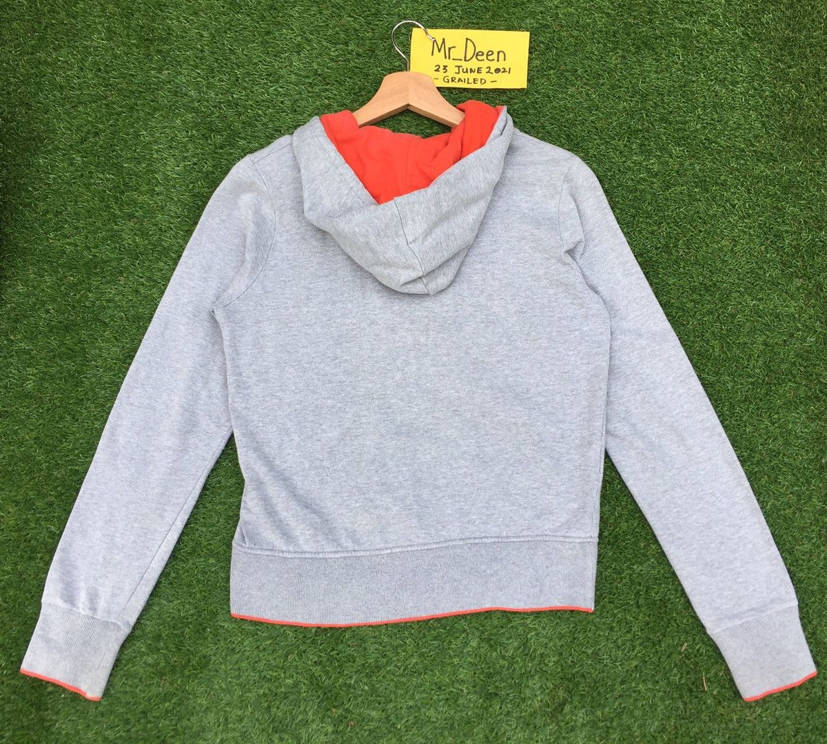 A.P.C. Vintage A.P.C Grey Hoodie Sweater Size US S / EU 44-46 / 1 - 14 Thumbnail