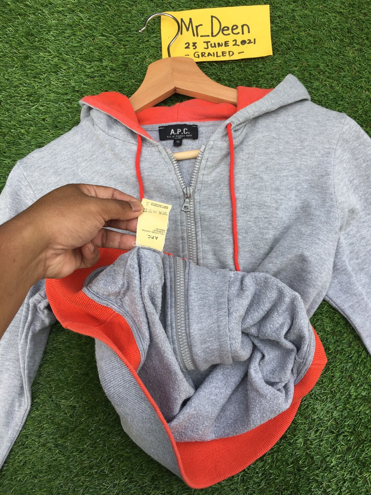 A.P.C. Vintage A.P.C Grey Hoodie Sweater Size US S / EU 44-46 / 1 - 9 Thumbnail