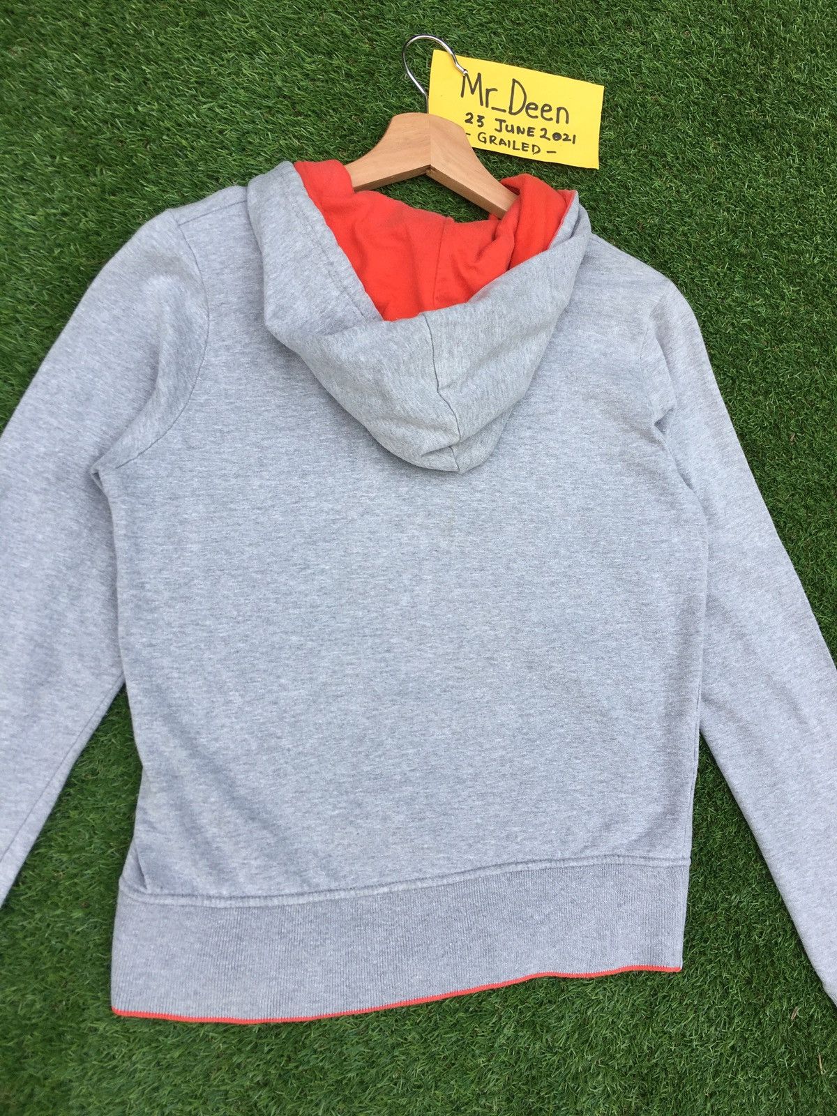 A.P.C. Vintage A.P.C Grey Hoodie Sweater Size US S / EU 44-46 / 1 - 17 Thumbnail