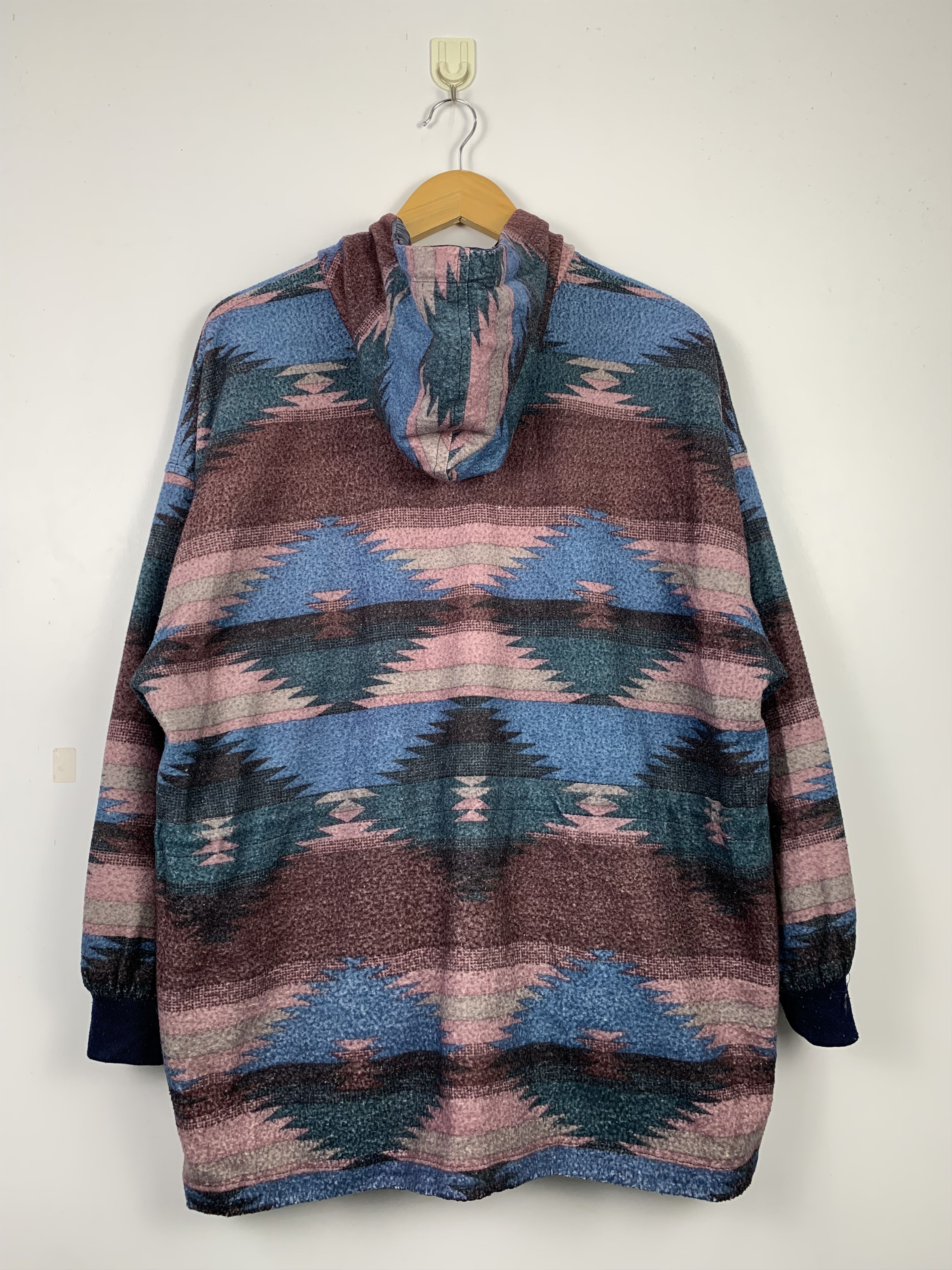 Japanese Brand × Vintage Vintage Japanese Brand Navajo Native Hoodie Jacket Size US L / EU 52-54 / 3 - 2 Thumbnail