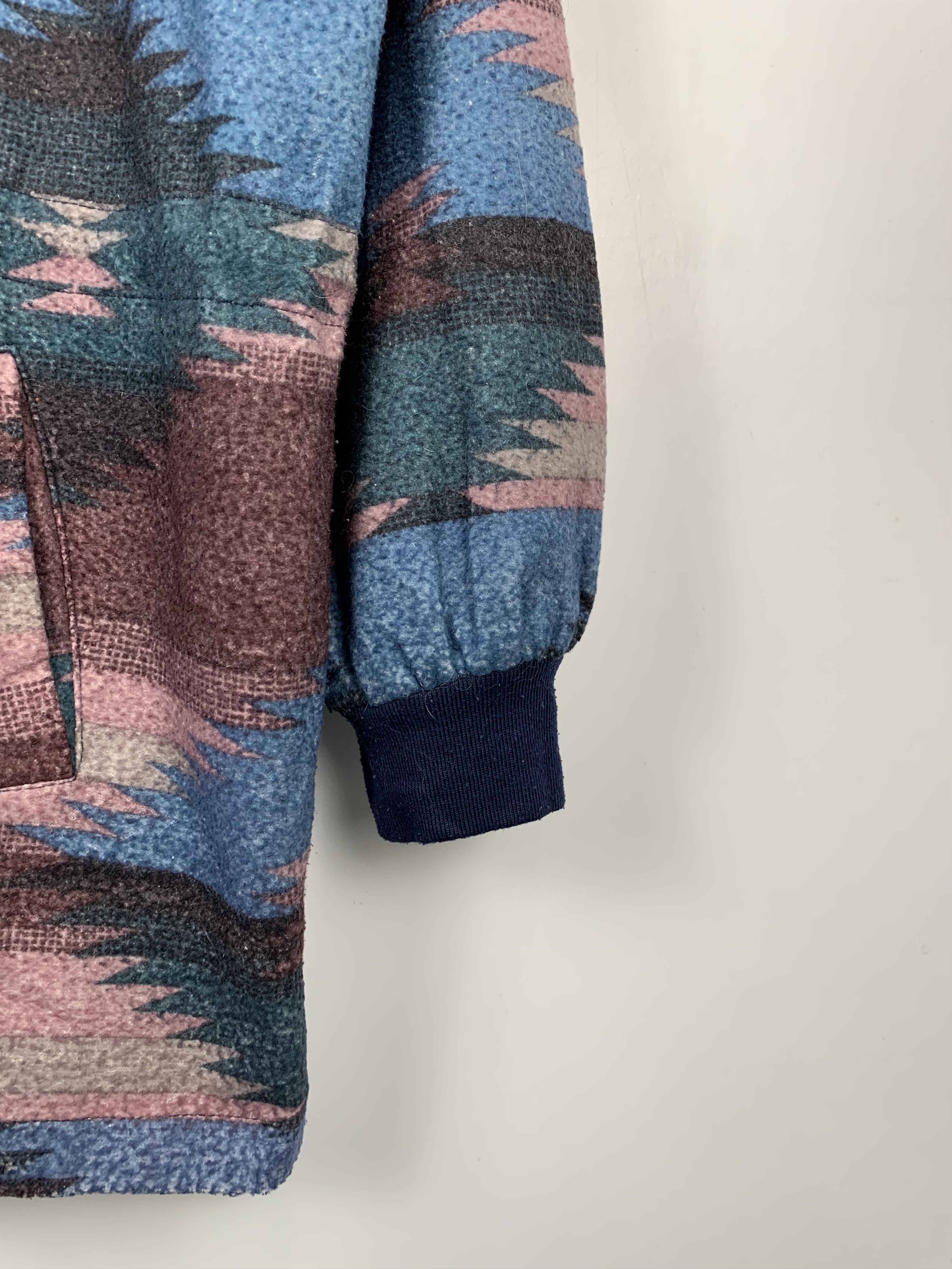 Japanese Brand × Vintage Vintage Japanese Brand Navajo Native Hoodie Jacket Size US L / EU 52-54 / 3 - 5 Thumbnail