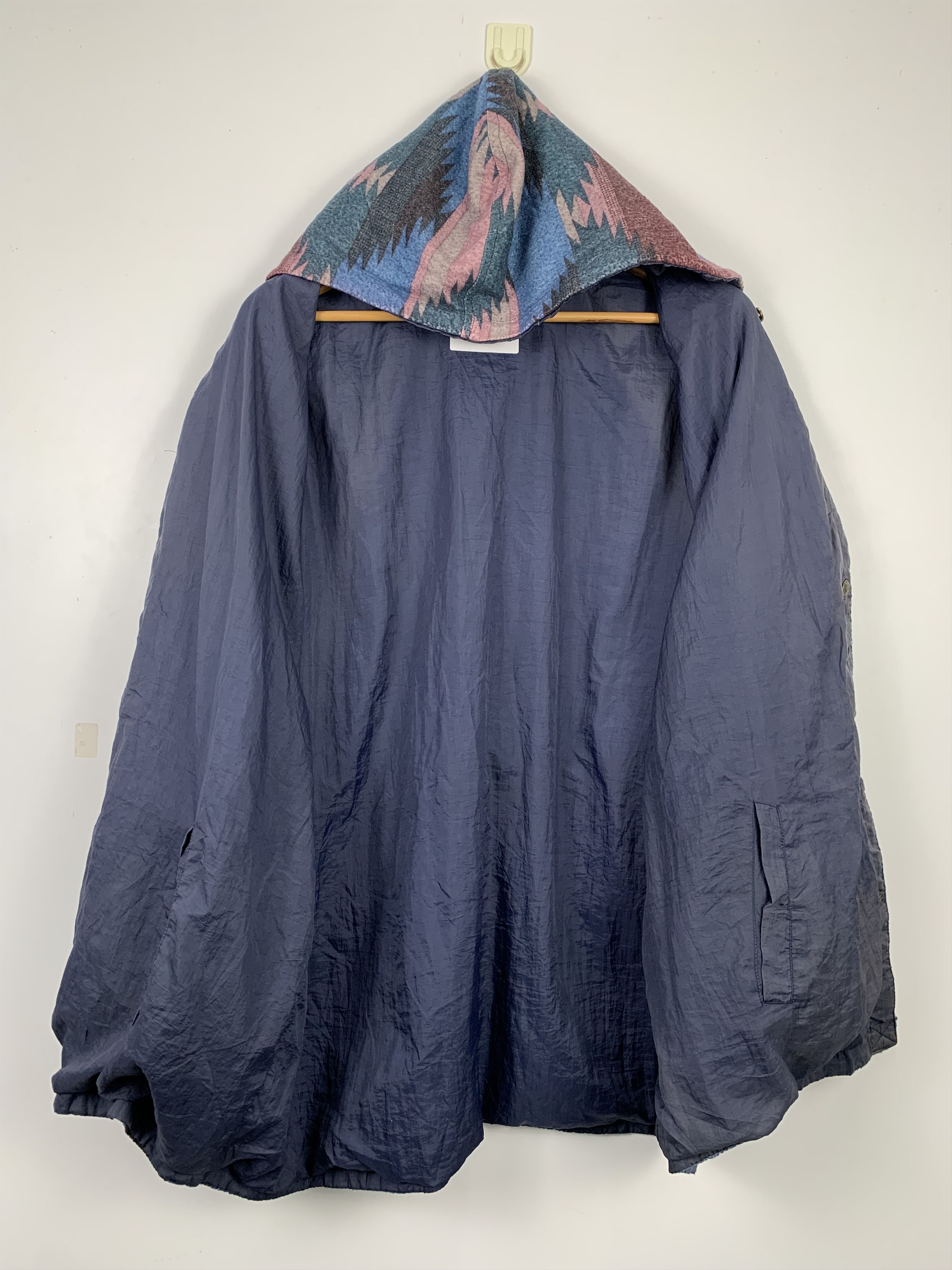Japanese Brand × Vintage Vintage Japanese Brand Navajo Native Hoodie Jacket Size US L / EU 52-54 / 3 - 11 Thumbnail