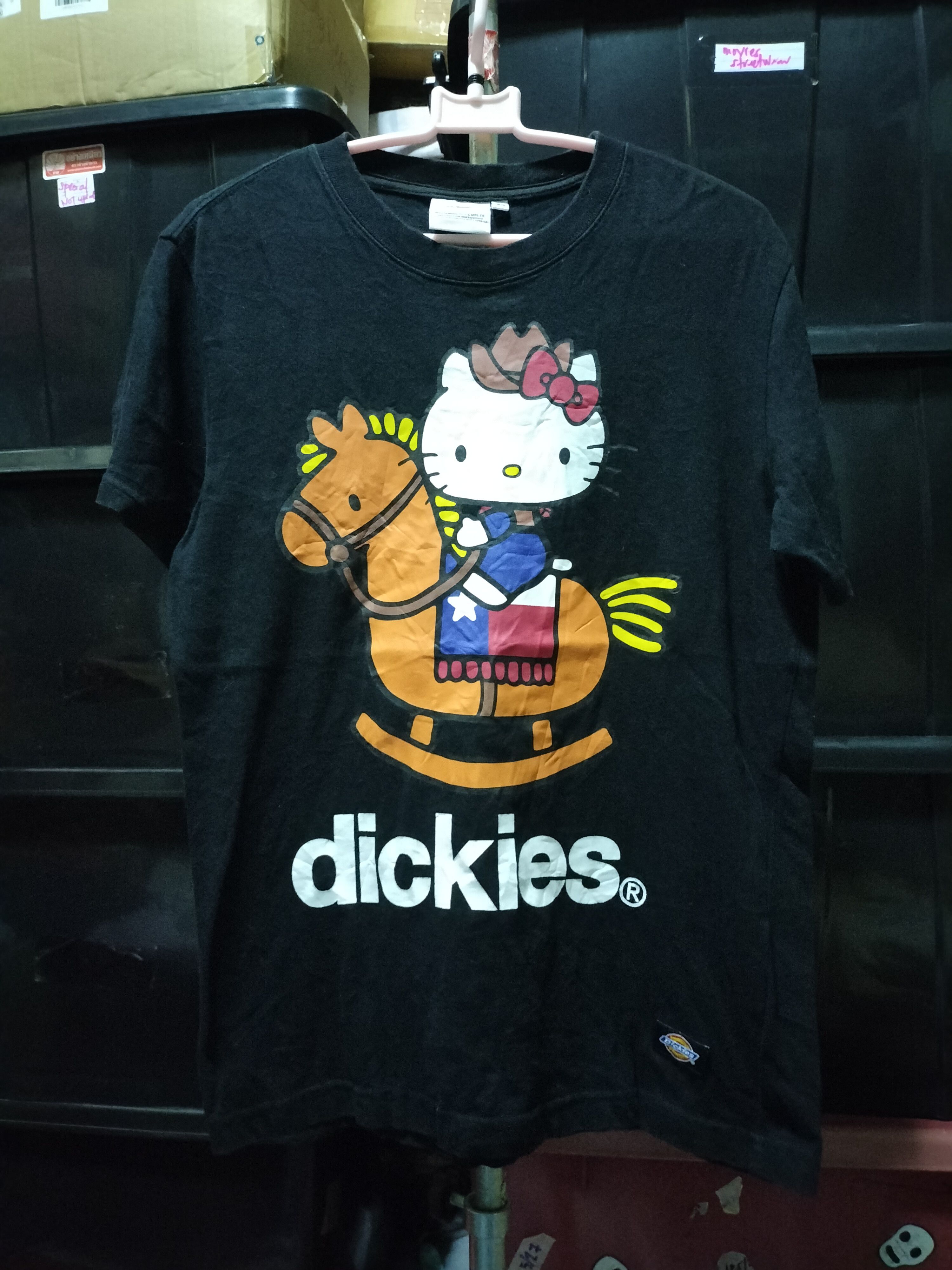 Anime Dickies X Hello Kitty Skate Fashion streetwear animation Size US M / EU 48-50 / 2 - 1 Thumbnail
