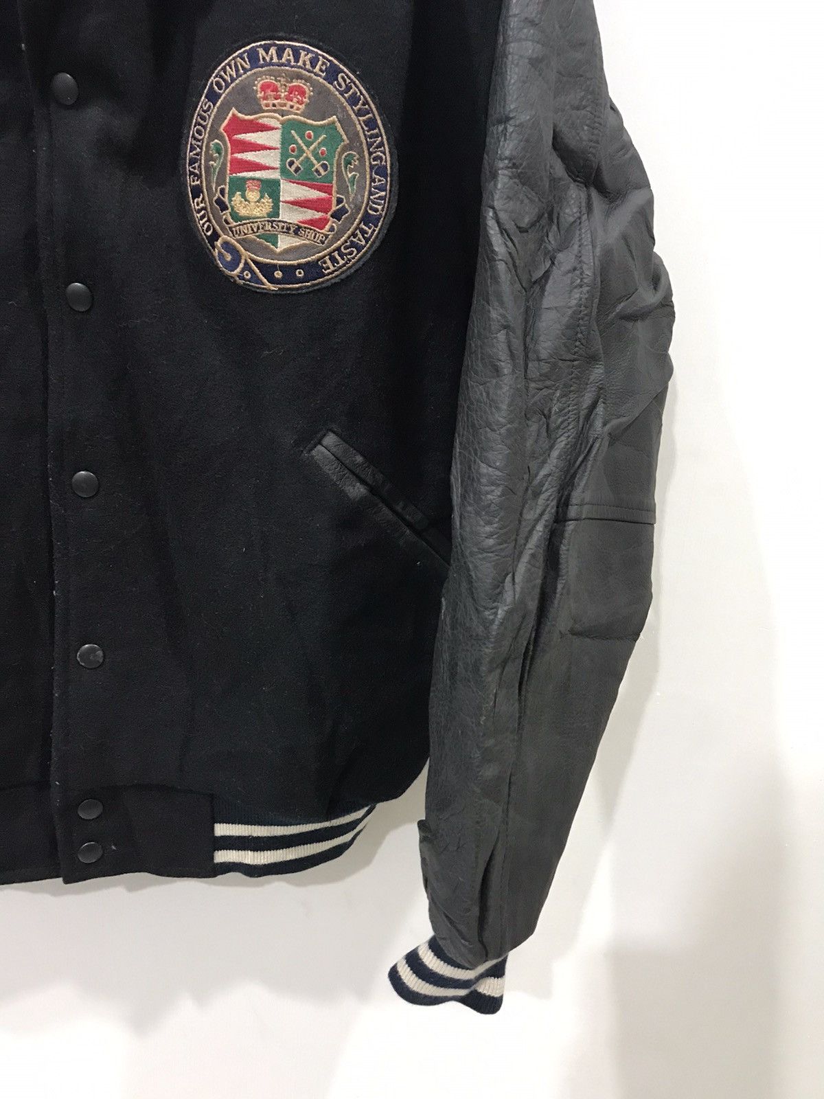 Vintage Vintage UNIVERSITY SHOP Spell Out Varsity Jacket Size US L / EU 52-54 / 3 - 5 Thumbnail